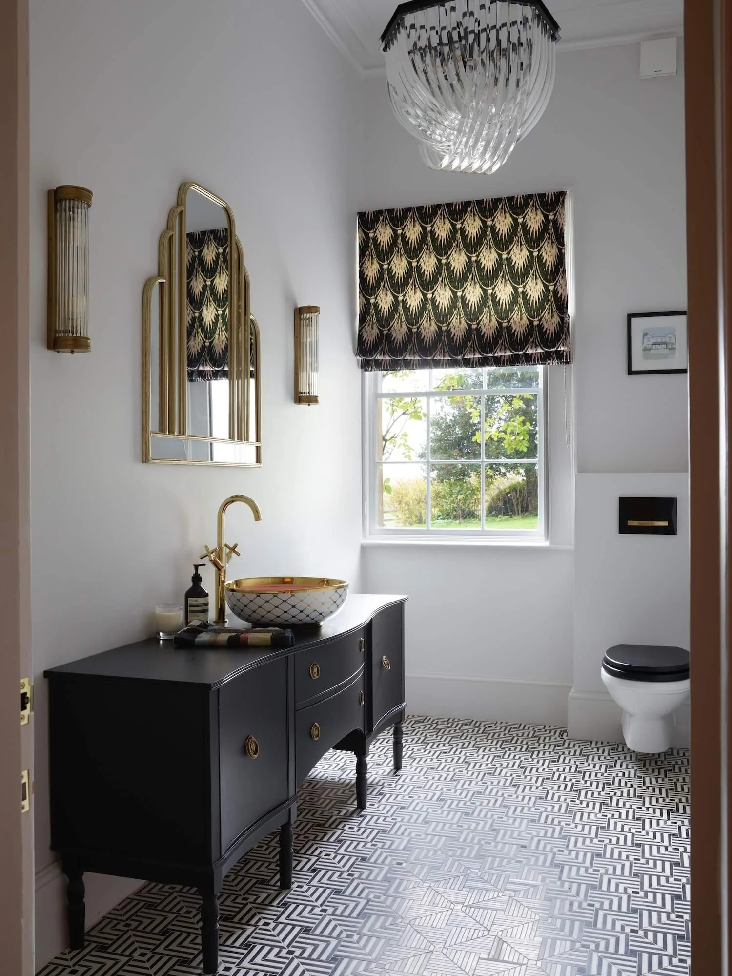 Bath WC 000.jpg