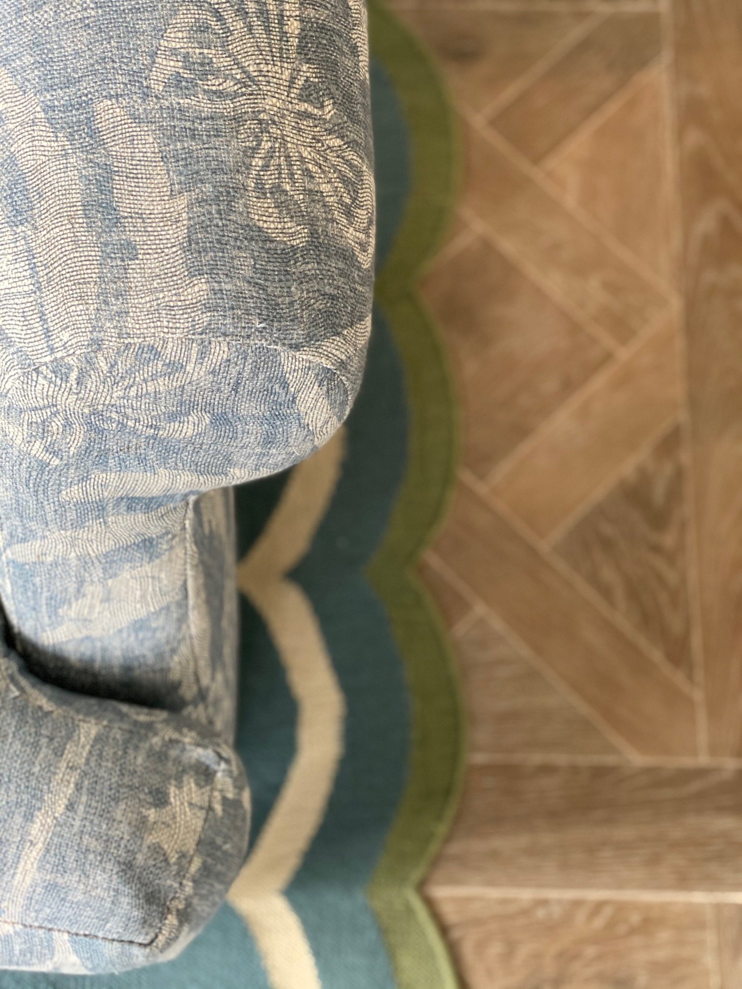 Family Room Fermoie fabric, Jennifer Manners Rug