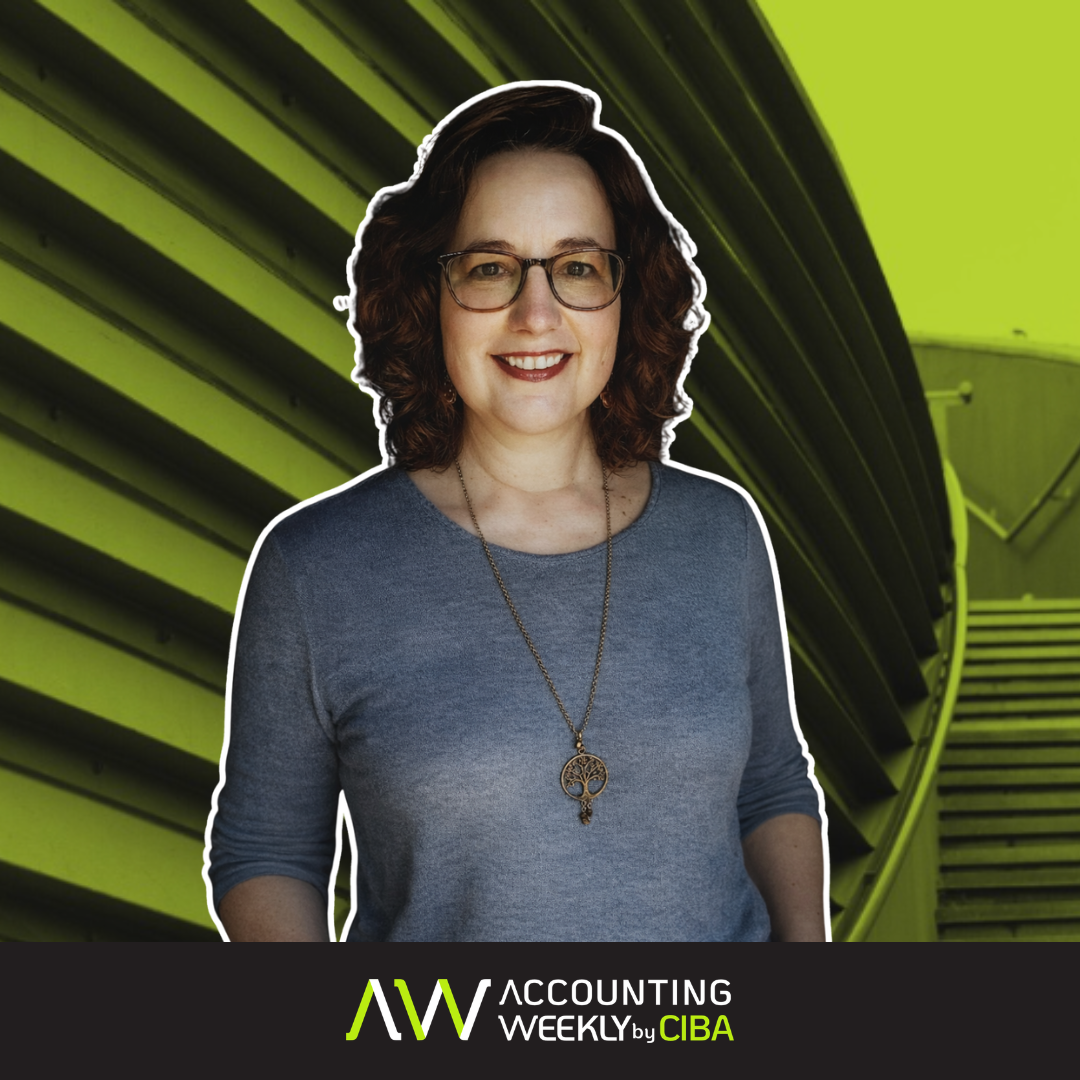 Leonie Stander, Finance Manager