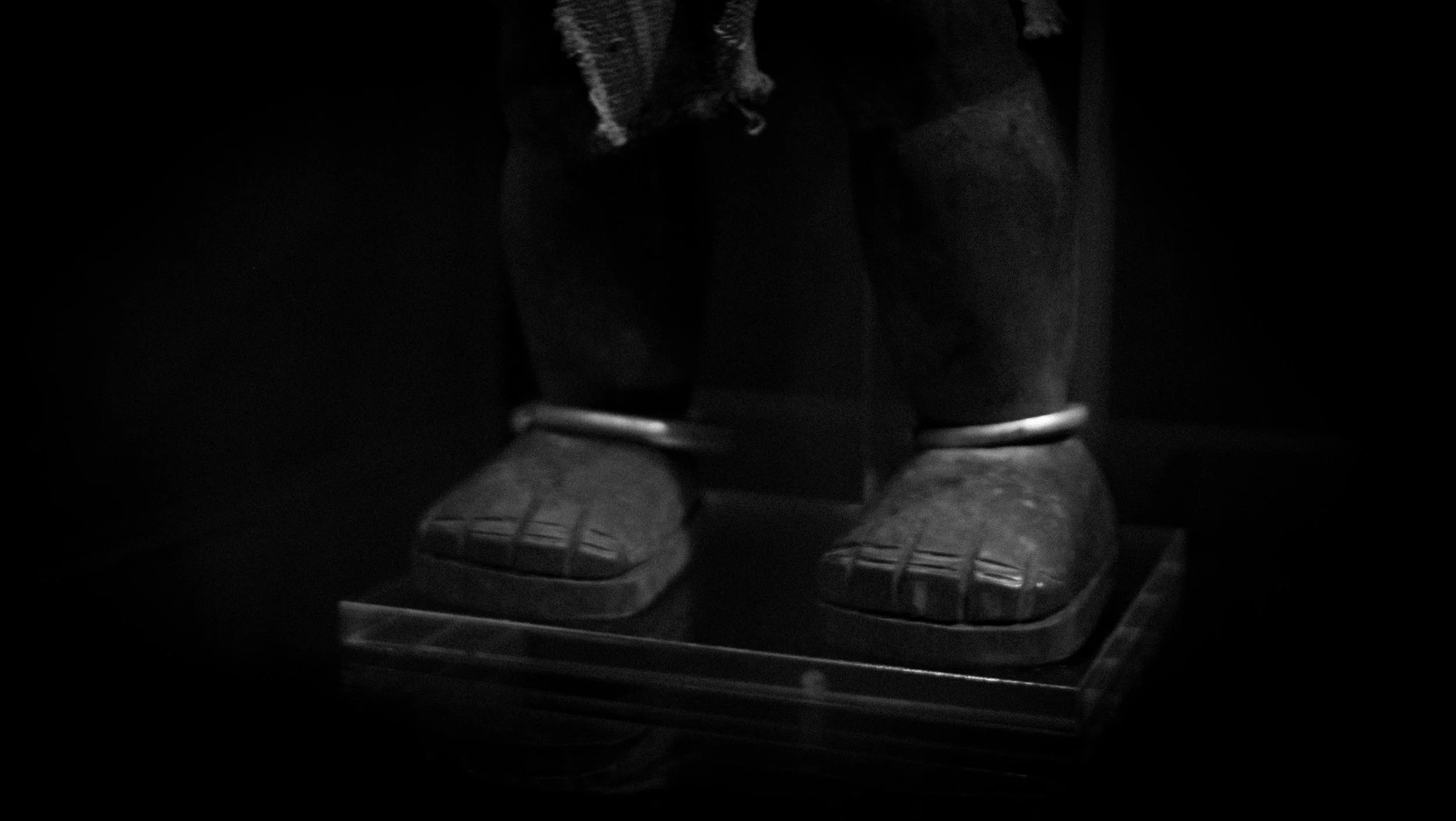 Chained artefacts, the Humboldt Forum, photo by the author