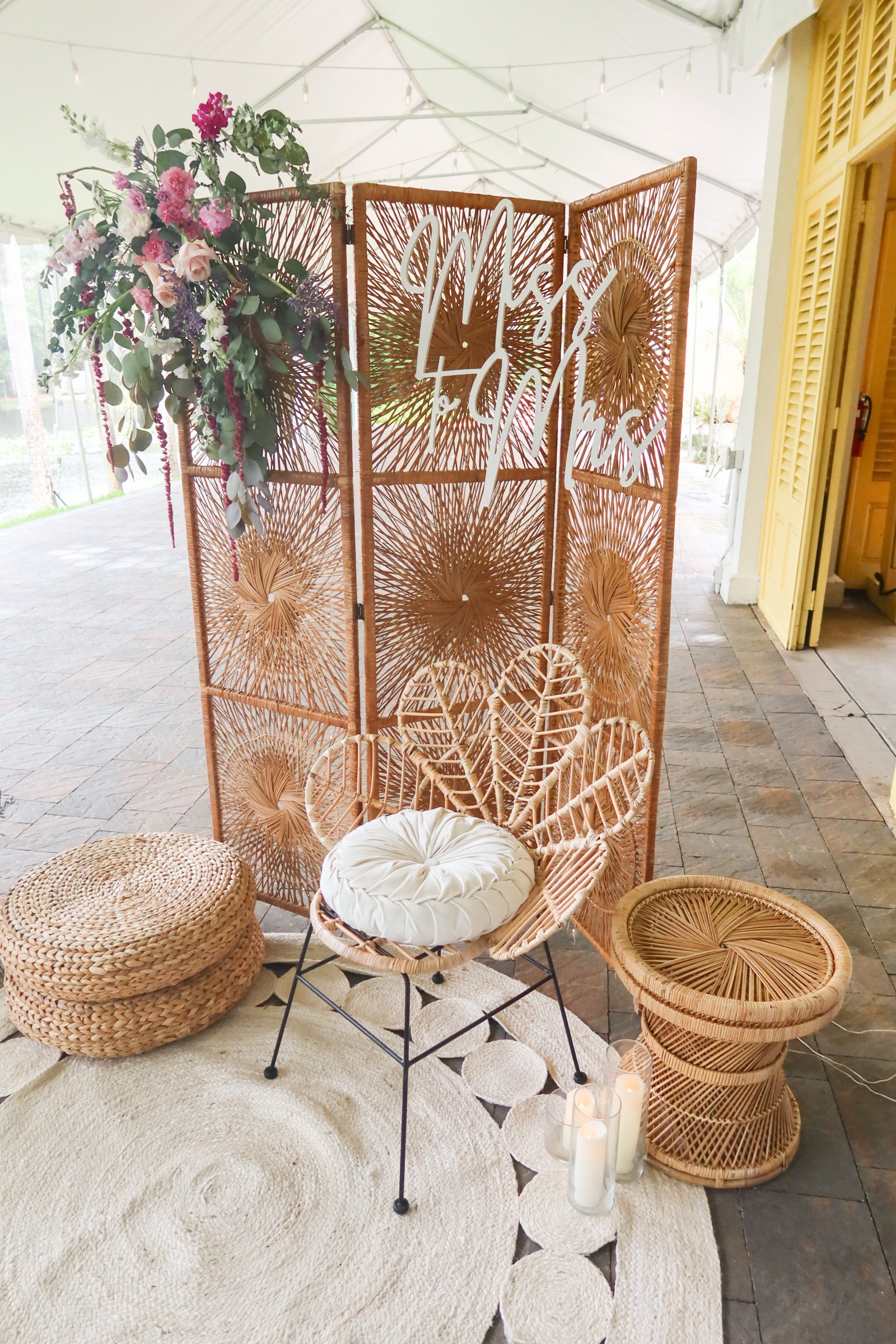 Flower Accent Chair