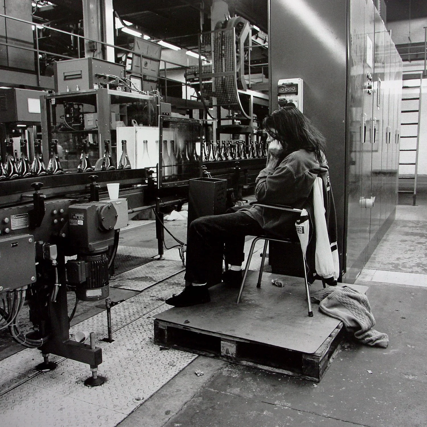 HvdM_WERKp75_GlassFactory.jpg