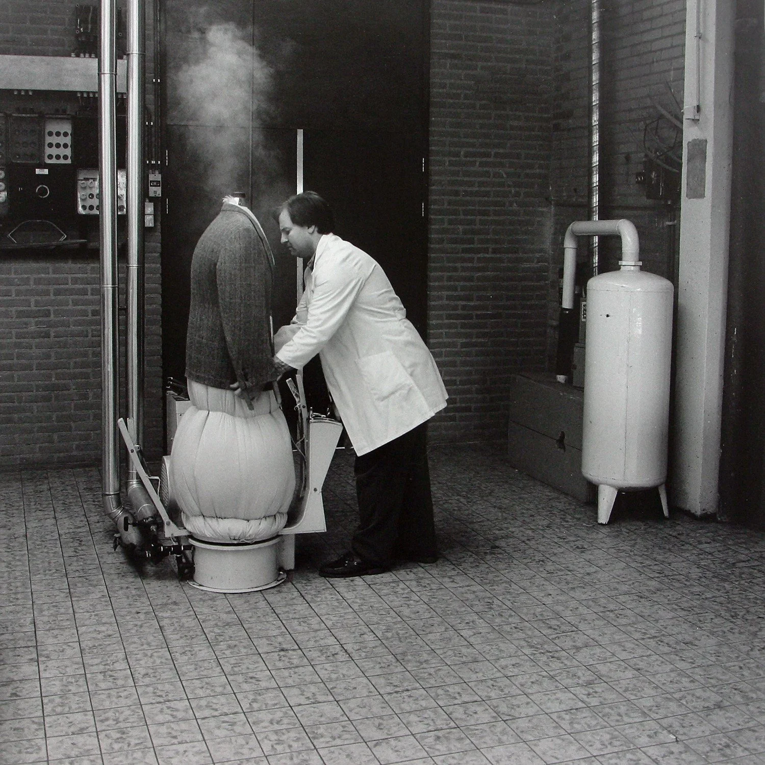 HvdM_WERKp21_TextileCleaningCompany.jpg