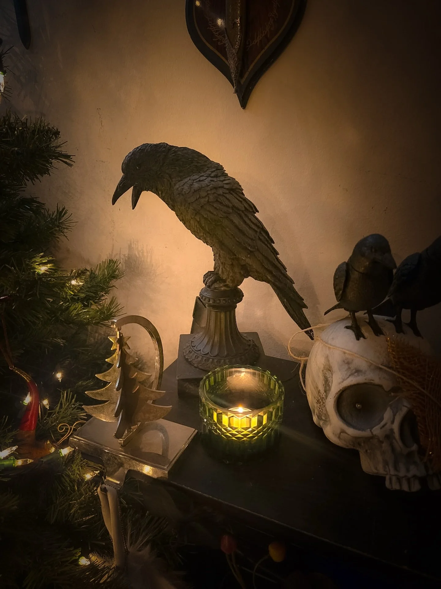 Want to repurpose your spent deluxe jars? You can clean them out and use them as Tealight holders like Jessica of @the_hornyrose did here for her annual Yule party!

Here&rsquo;s how:

1. Boil water and carefully pour it into your candle jar. This sh