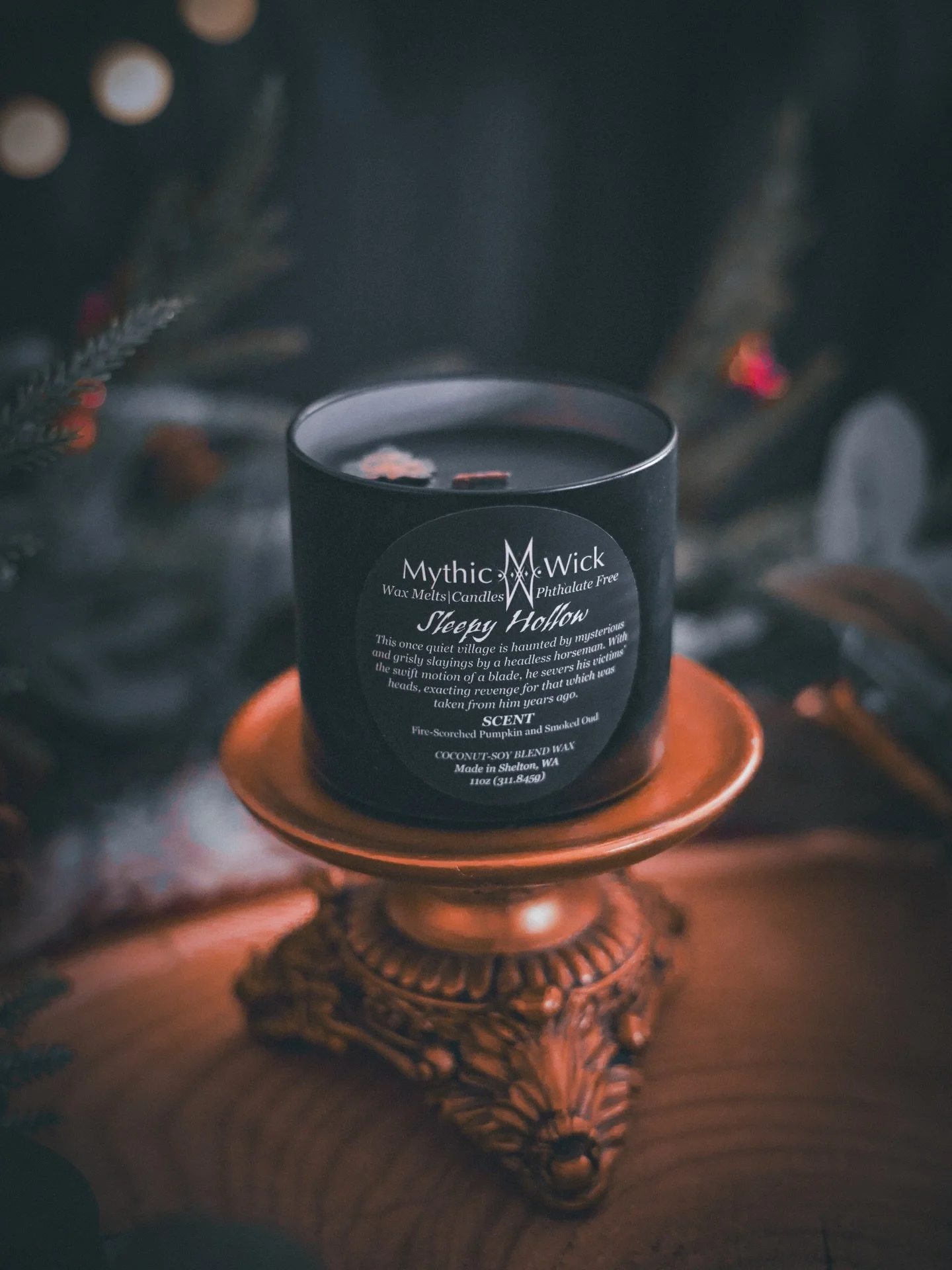 Here are the candles you loved the most last year:

1. Sleepy Hollow (Fire-scorched pumpkin and Oud) 🎃

2. Manor Moonflower (Moonflower Nectar; notes of pear, agave, cherry blossom) 🌸

3. Baba Yaga (Palo Santo, Redwood, Moss) 🧙&zwj;♀️

4. Cemetery