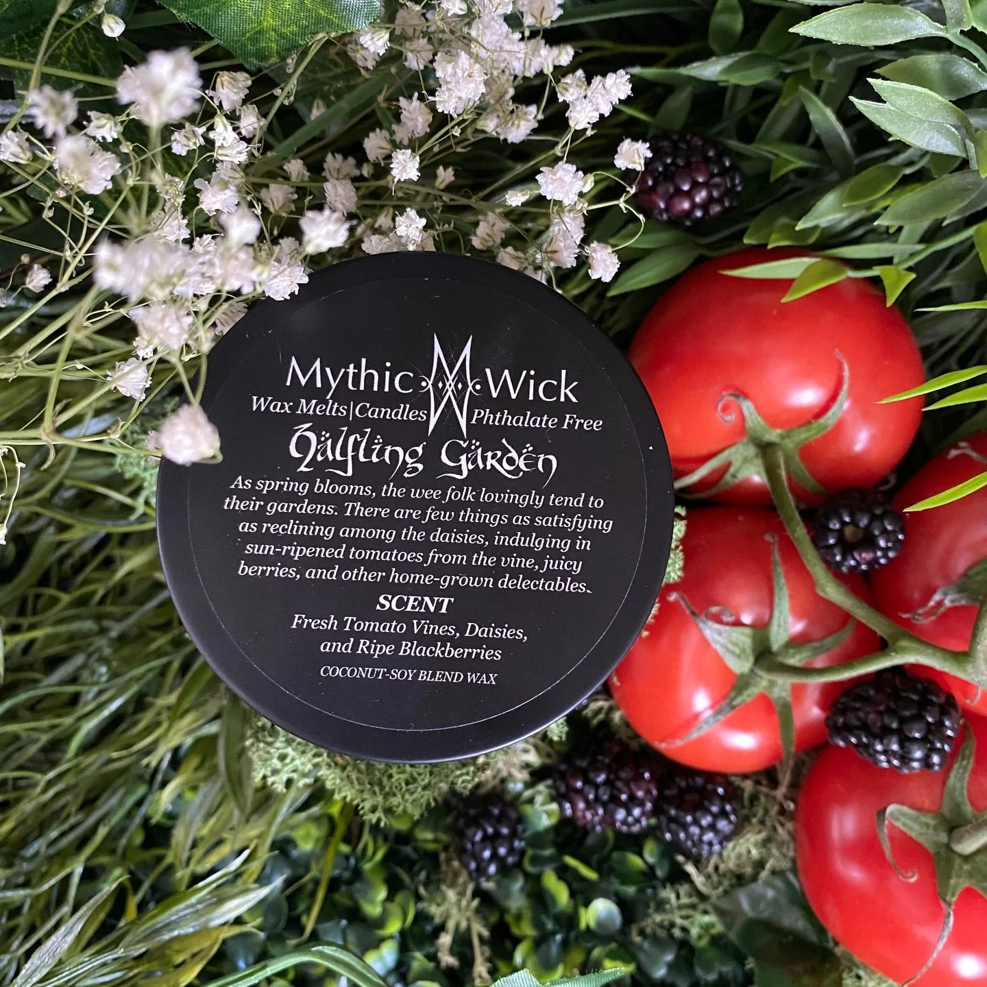 Imagine yourself lounging in the lush grass on a warm summer day. After tending your garden, your hands smell of fresh green tomato vine. A gentle breeze kicks up the aroma of a nearby field of daisies, and you pop a plump blackberry into your mouth.