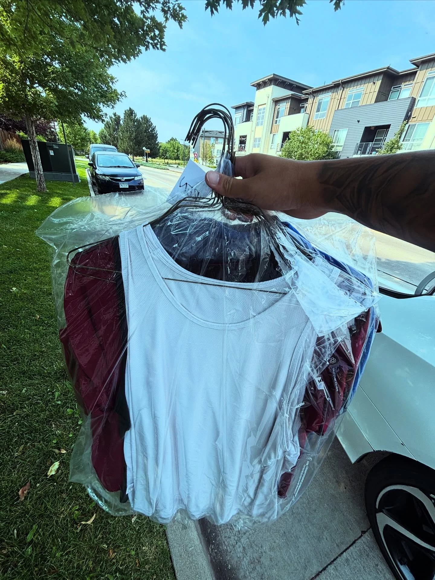 💙 Denver, we&rsquo;ve got you covered! 💙
From busy parents and students to hardworking professionals and small businesses, Laundry Hub is here to take the load off your shoulders &mdash; literally.

We&rsquo;re proud to be a disabled veteran&ndash;