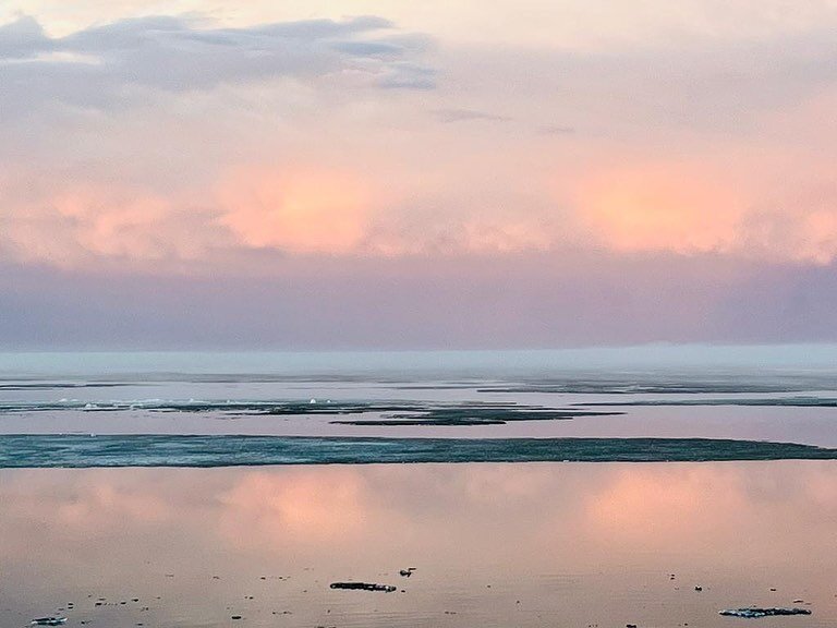 Amazing scenes out in Gimli during the transformation! Come #exploregimli and fill up your camera roll. 

#gimlimanitoba #lakewinnipeg #manitobaphotography #manitobafeatures #travelmanitoba #thingstodoingimli