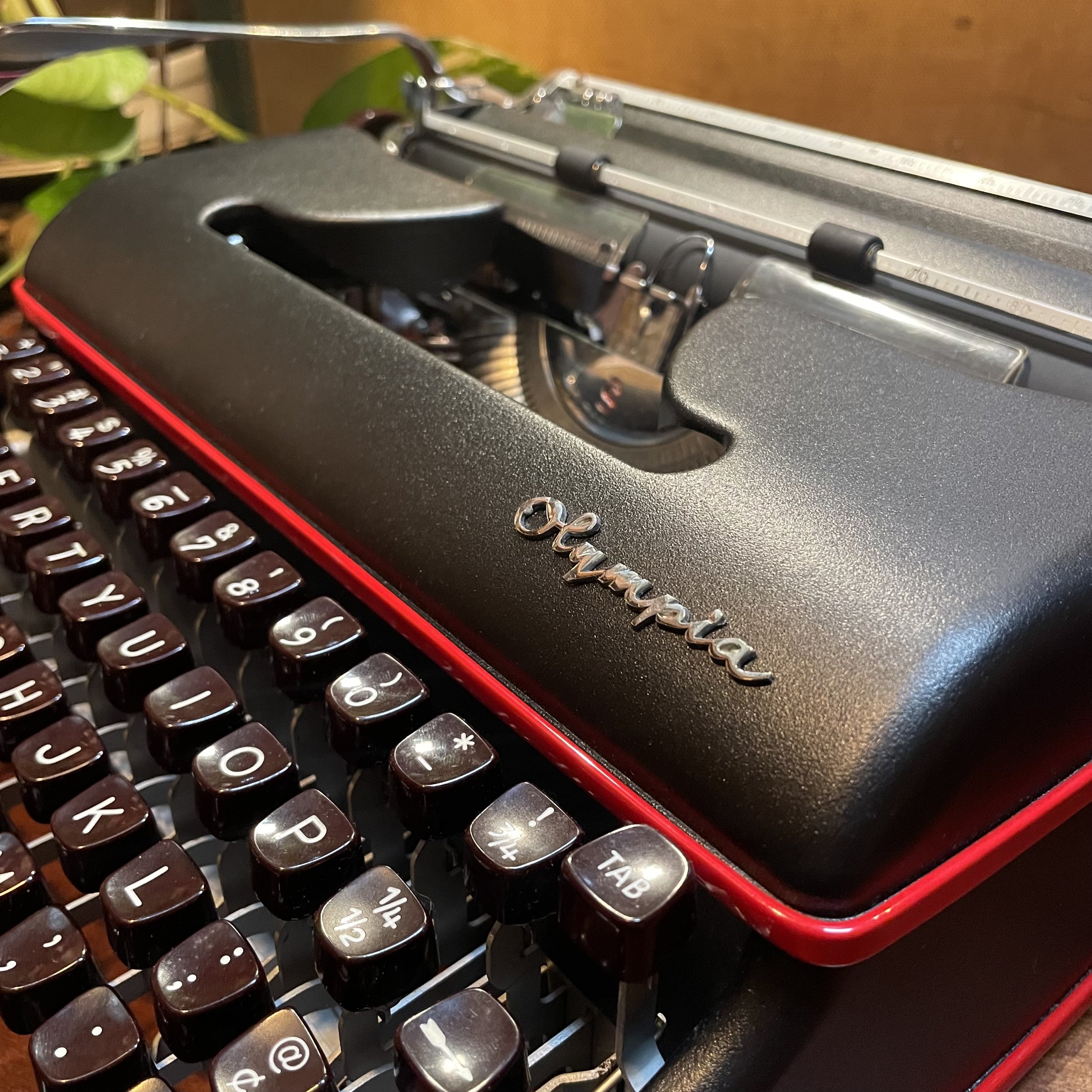 B:R Olympia SM4 02.jpeg