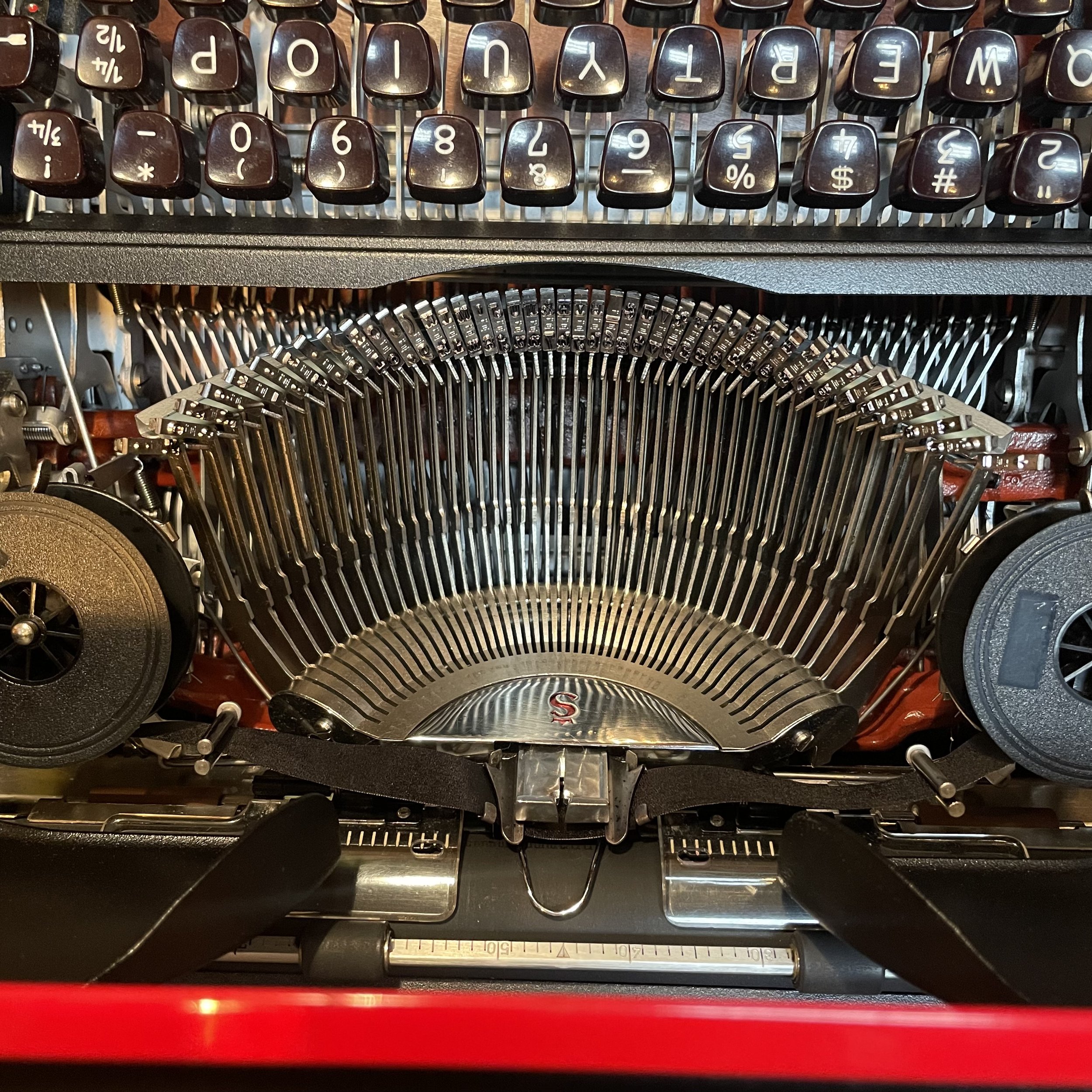 B:R Olympia SM4 03.jpeg