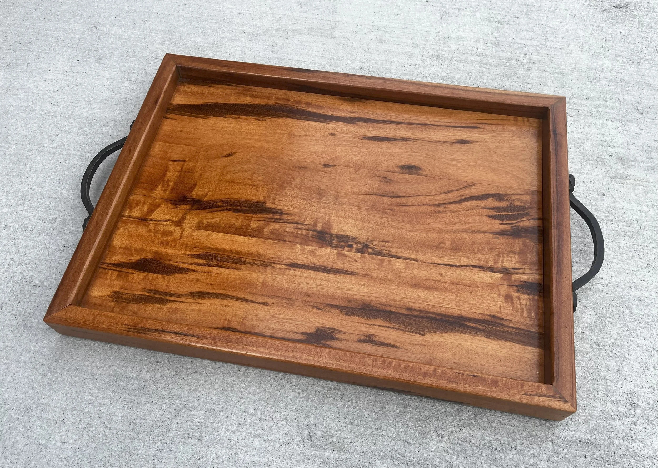Tray1.jpg