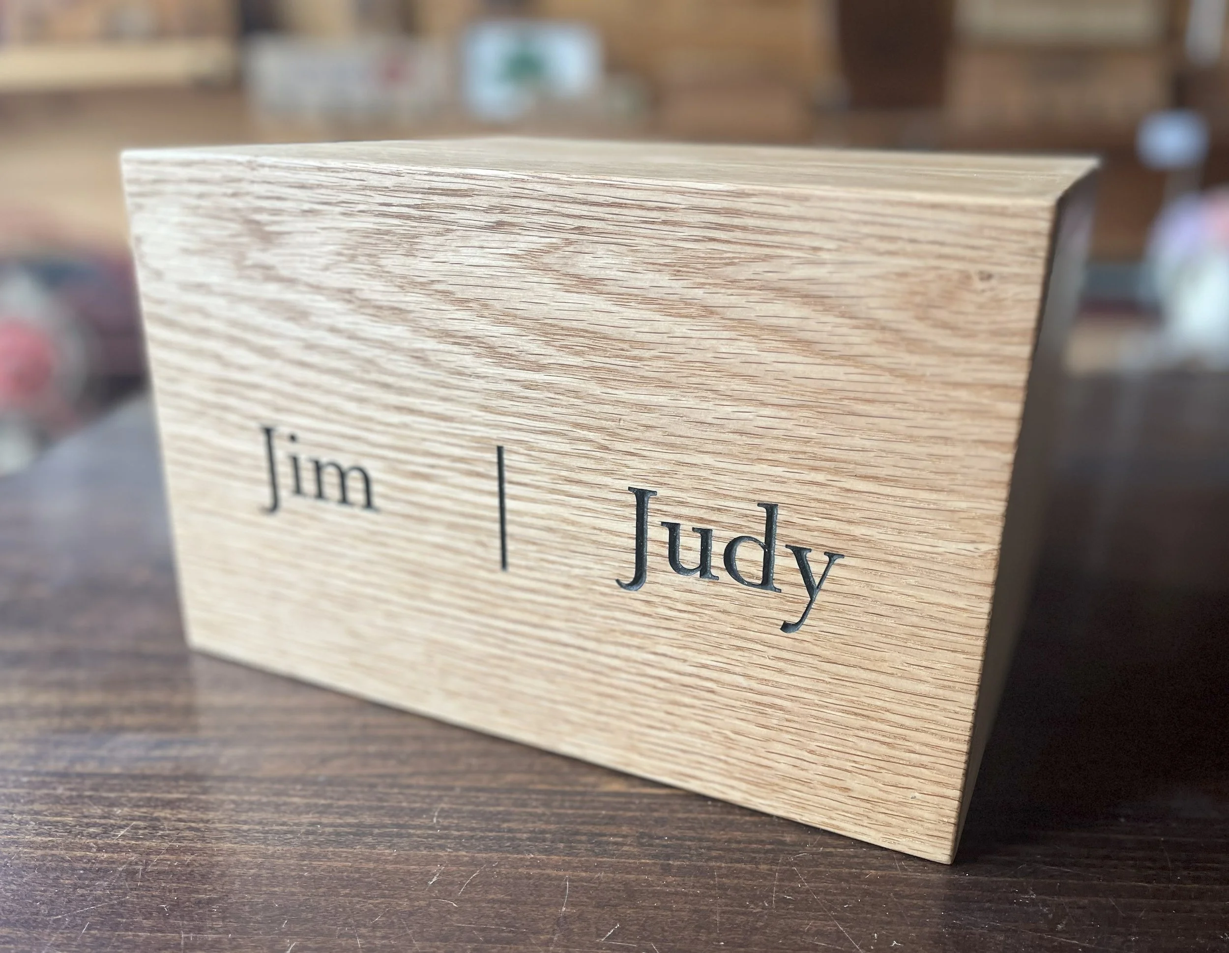 urn1.jpg