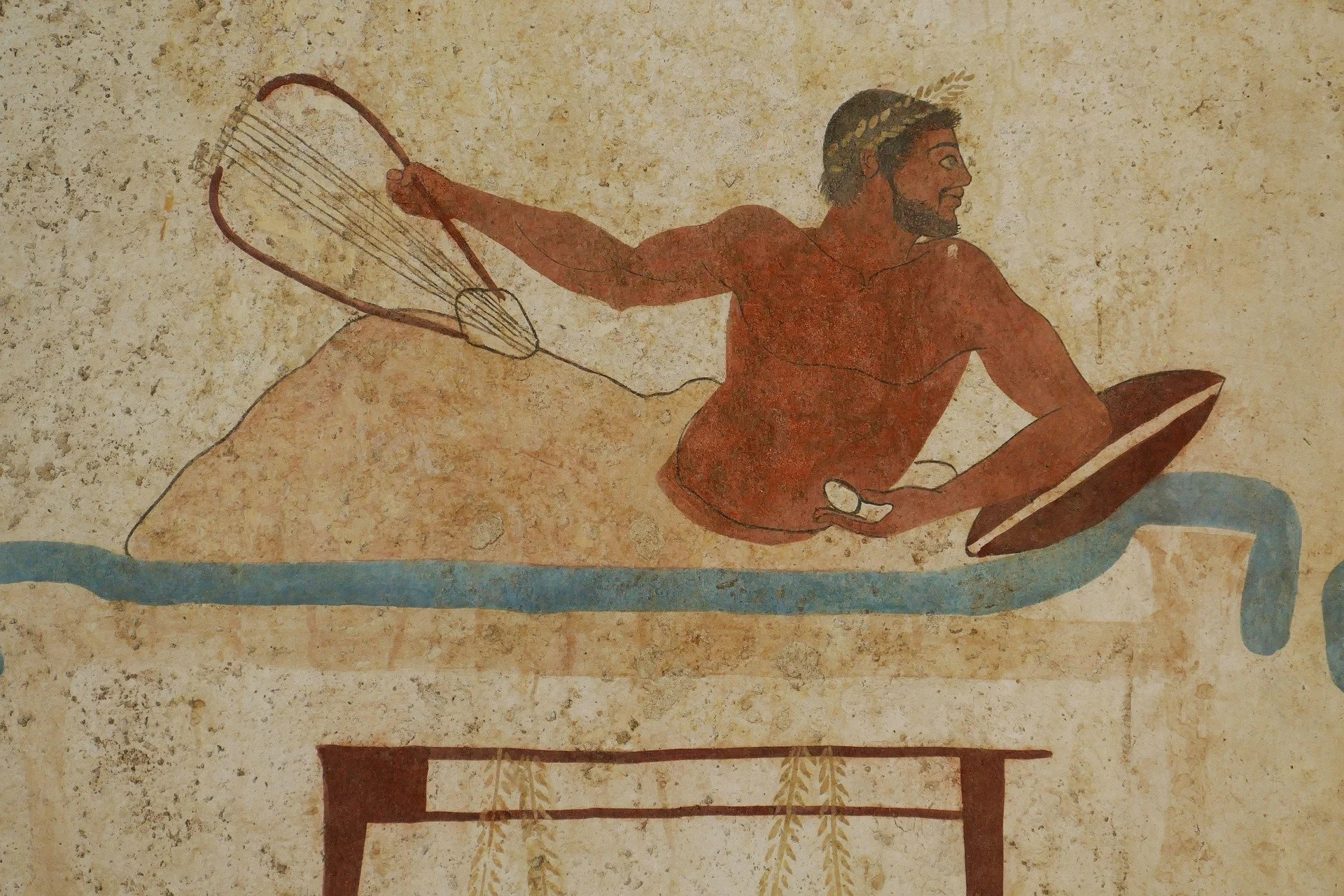 falco-paestum-2584906_1920.jpg