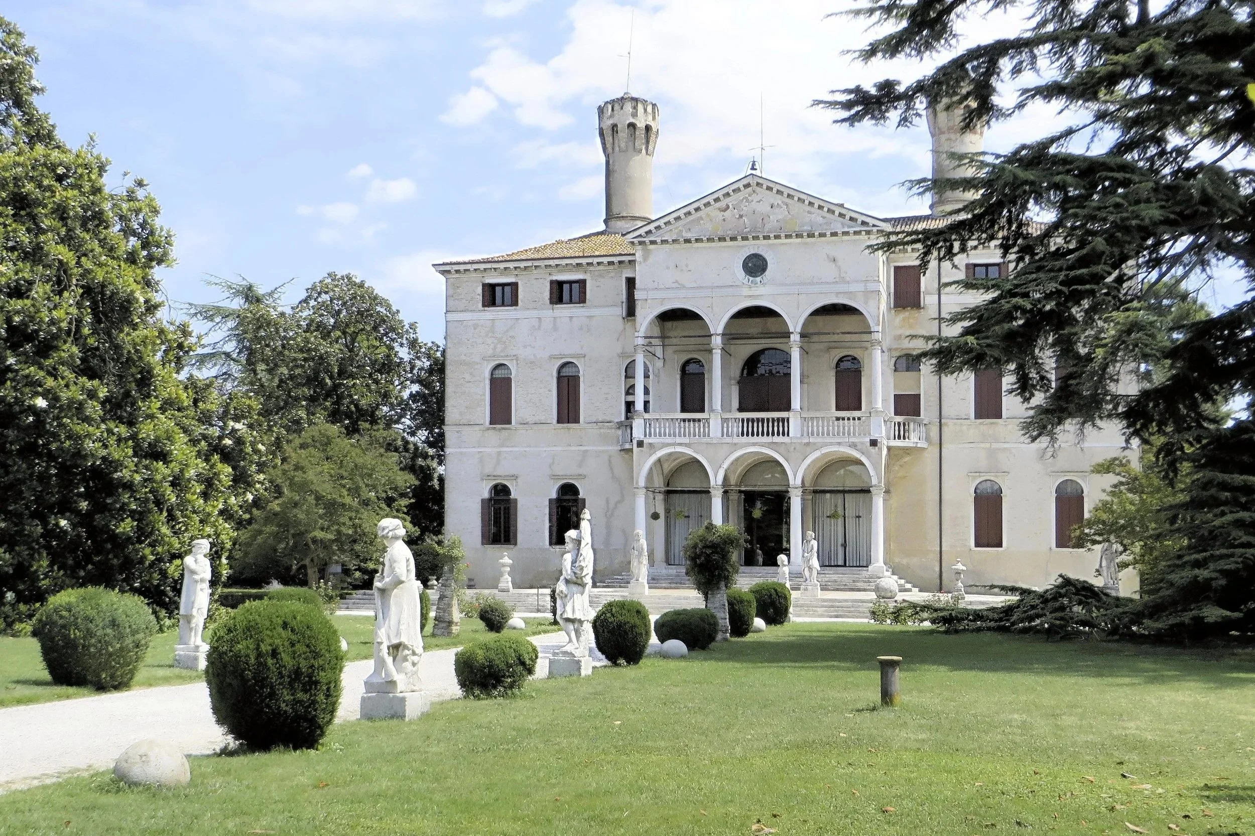 dezalb-italy-5361901.jpg