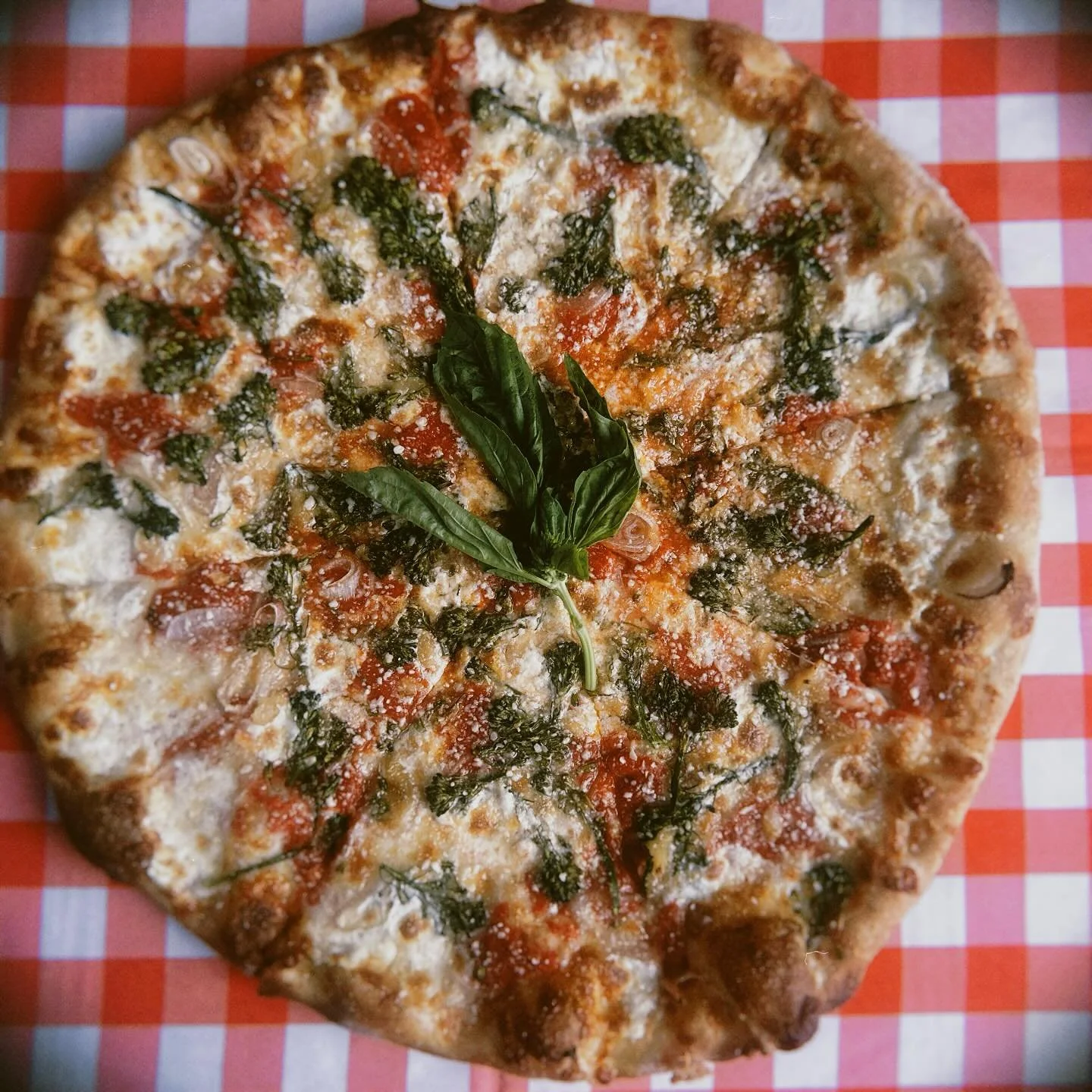 Pizza broccolini #velma #restaurant #pizza broccolini #offmenu #special #daily #round #pie #slice #square #barpizza #ridgewood #newyork #queens #nypizza #italianamerican #tavern #bar