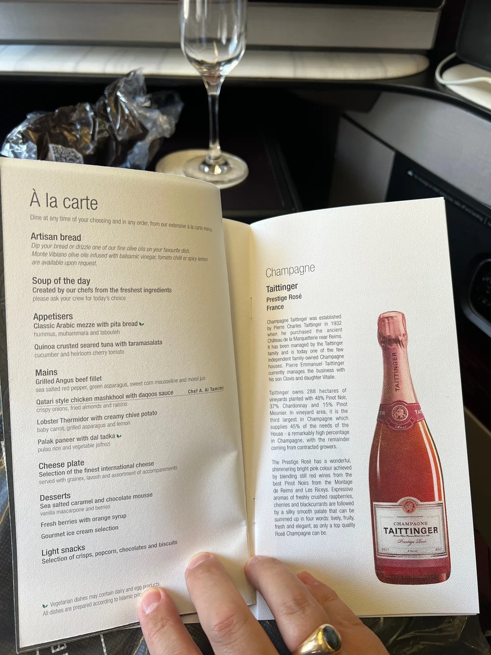 Extensive food &amp; wine menus