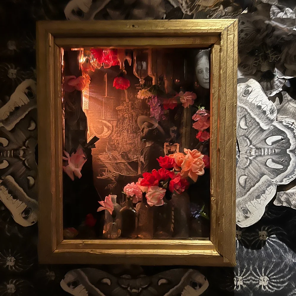 Michael Garlington, Totem Dirosa (interior)