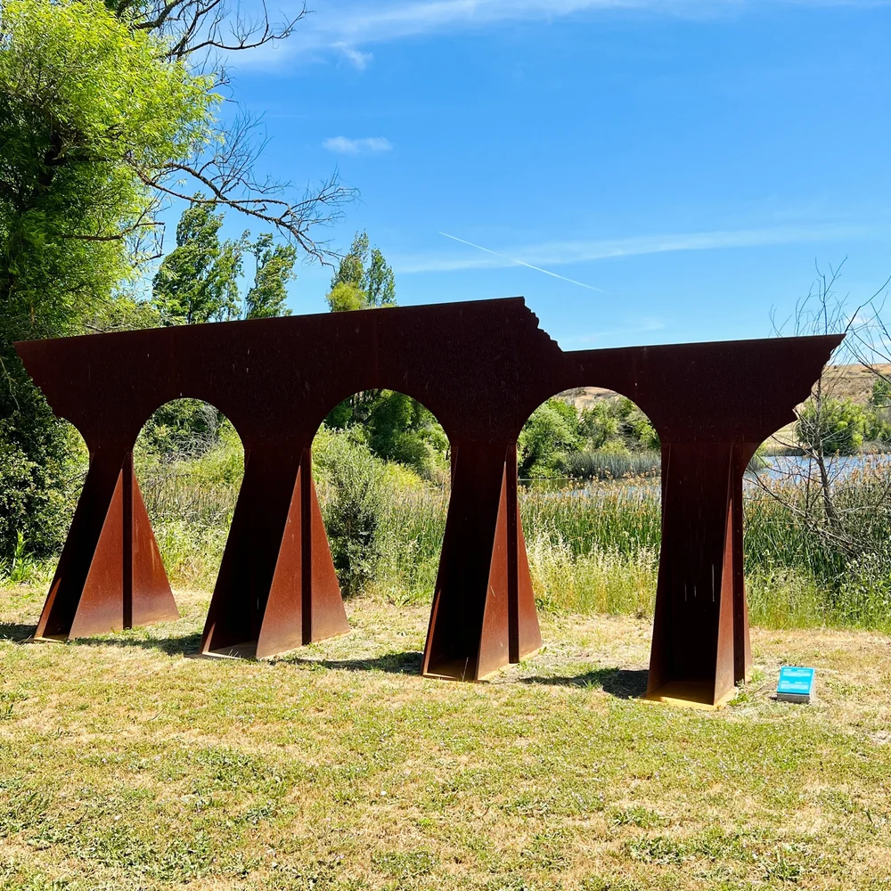 Veronica Di Rosa, Aqueduct, 1990