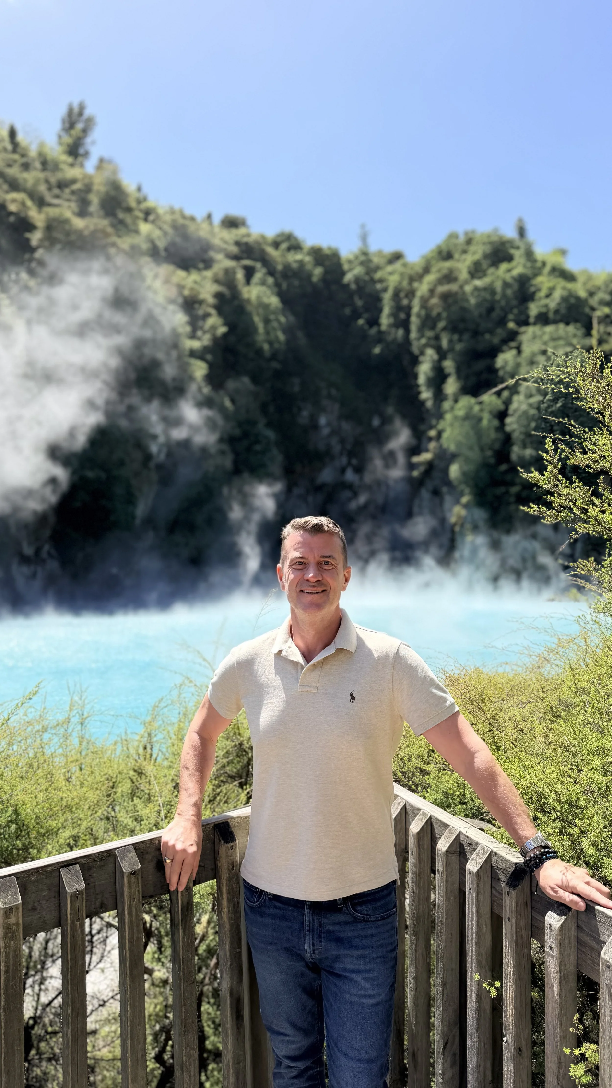 Blue Silica Lake - Waimangu