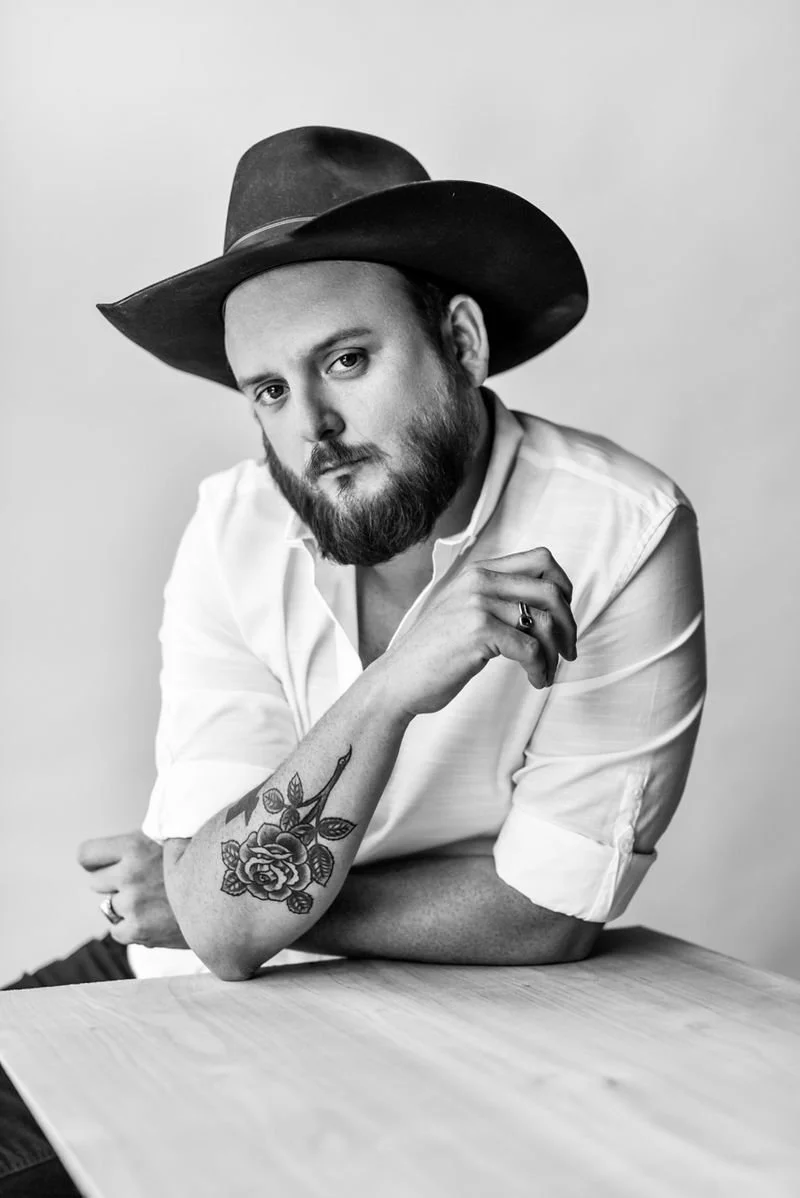 Everybody walking this land. Paul cauthen - cocaine country dancing !. Paul cauthen - cocaine country dancing !. Everybody walkin this land. Everybody walkin this land.