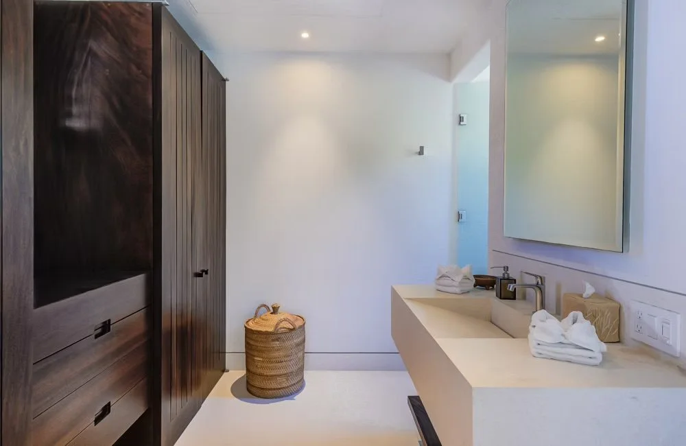 Agave Treehouse bath.jpg