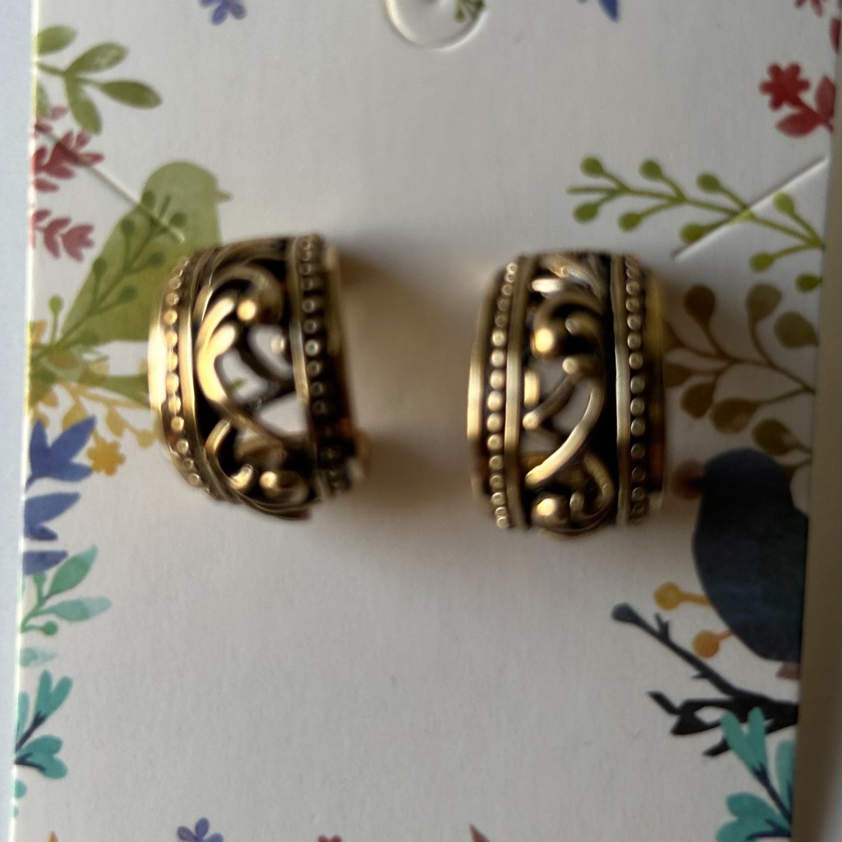 Earrings+50+2.jpg