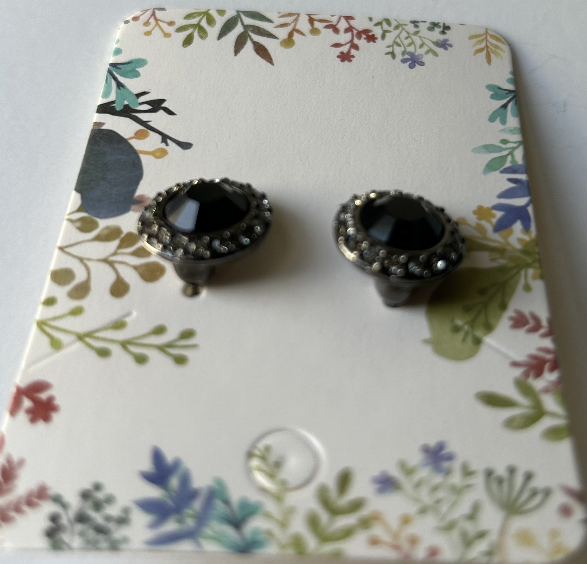 Earrings 53 3.jpg