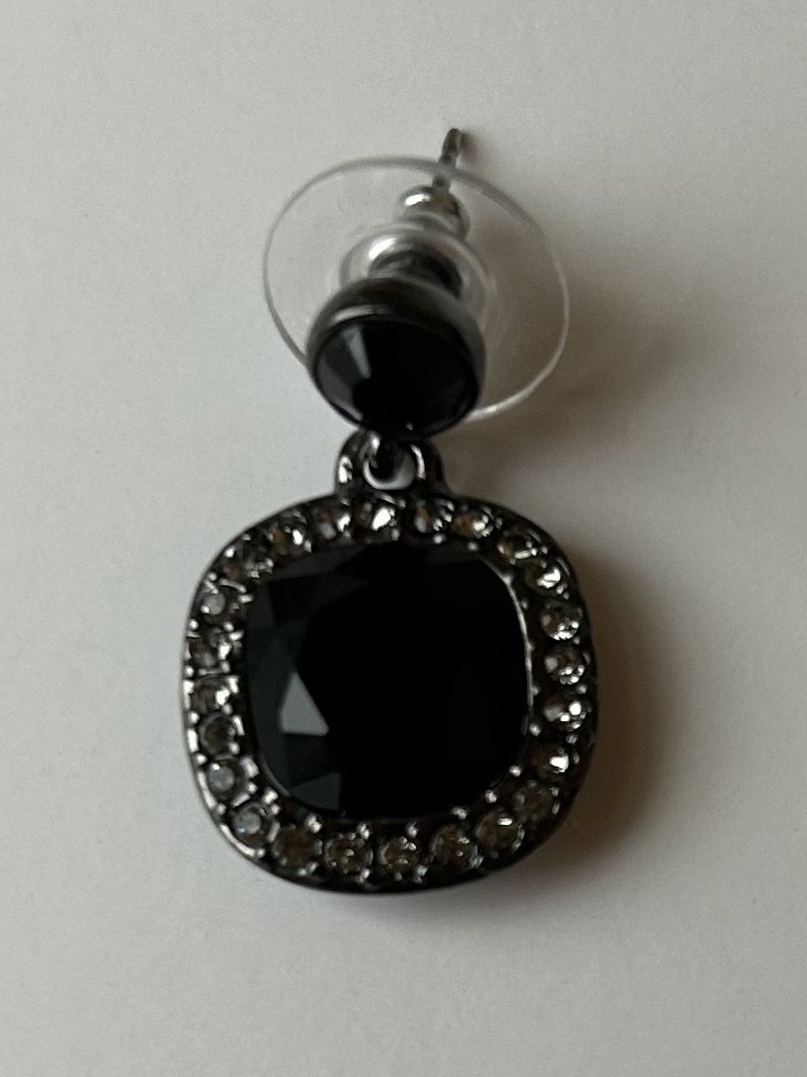 Necklace 35a 5.jpg