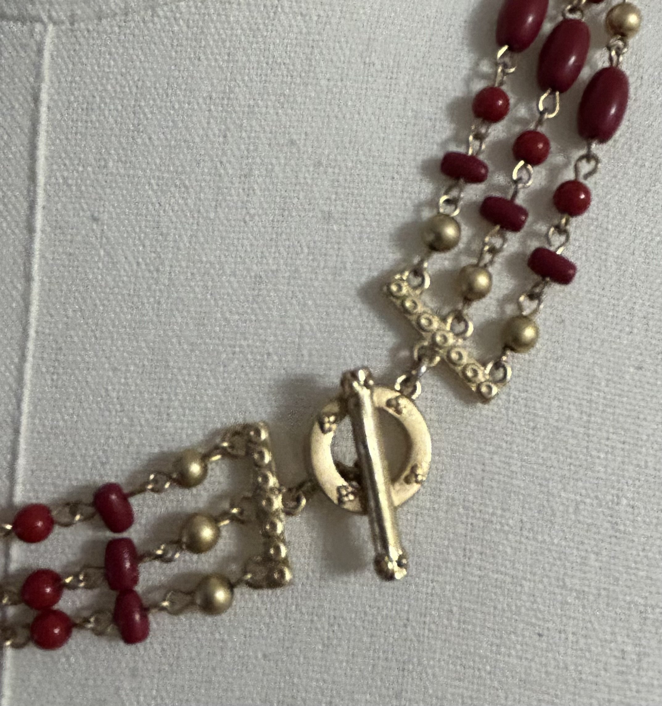 Necklace 21c.jpg