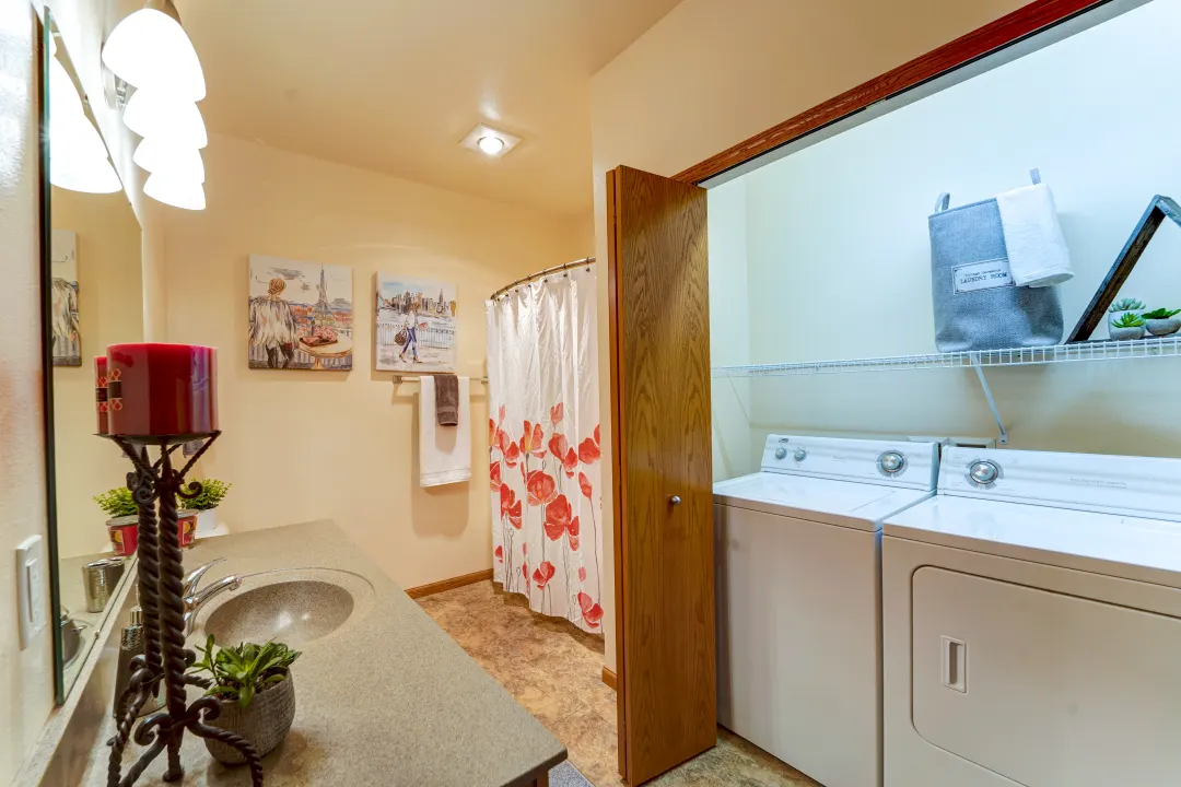 Bathroom & In-Unit Laundry