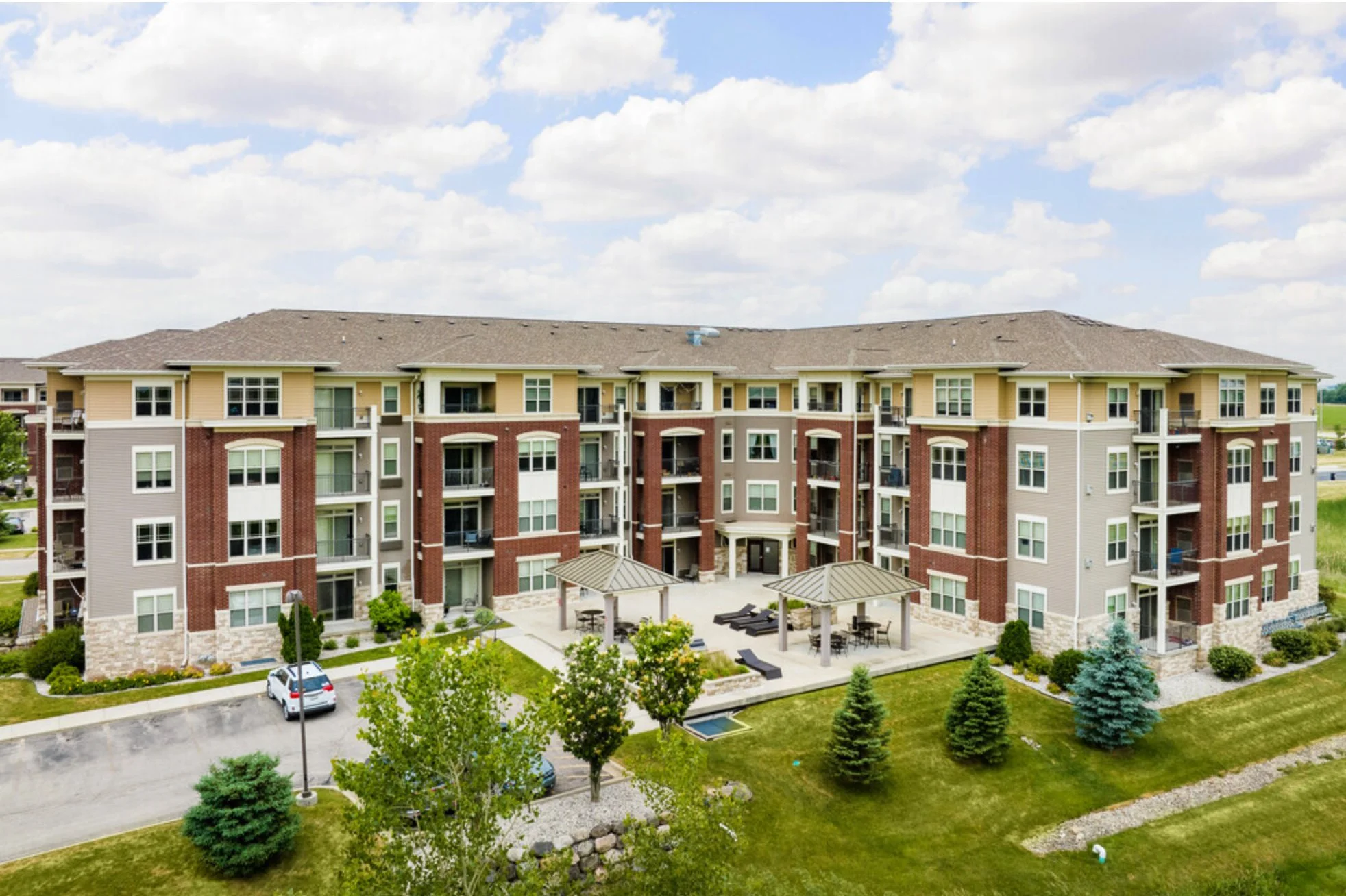 2451 Aerial 2.jpg