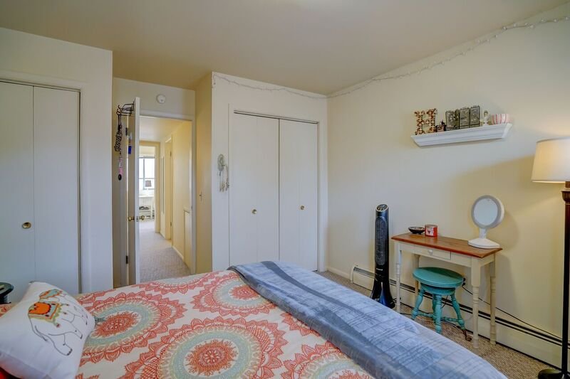 2 BD Townhouse- Bedroom 2