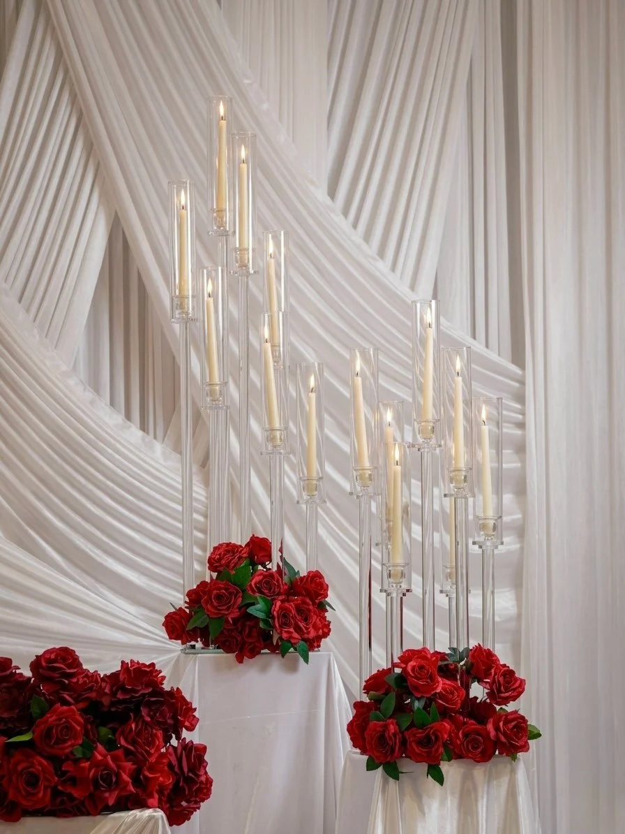 Red roses and love notes 🌹

Hall @helleniceventcentre 
Stage Wrap @ottawadancefloors 

#explore #explorepage #ottawa #wedding #reels