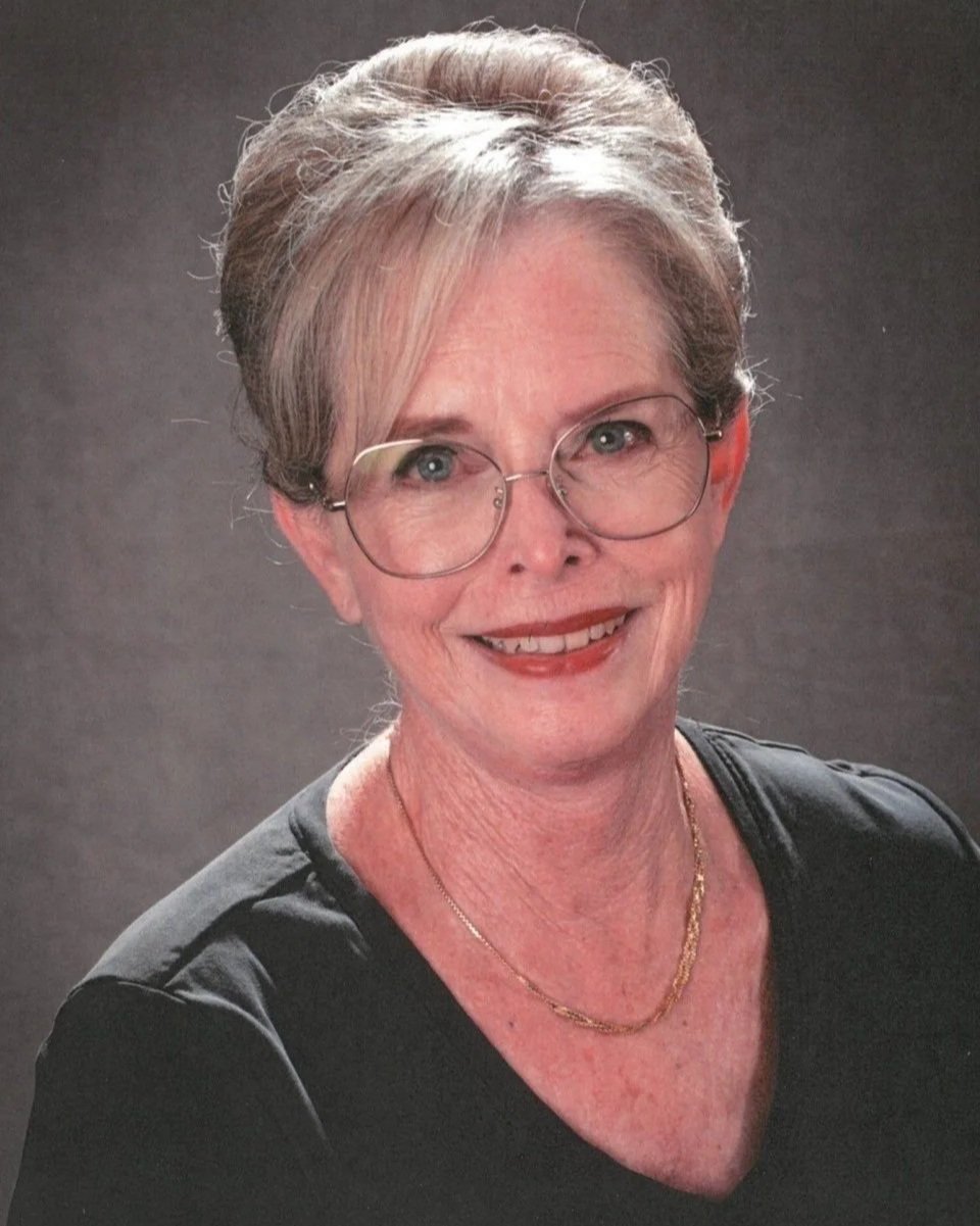 Patti Kraakevik is involved in the strategic planning at Collage, and uses her broad experience in business to guide the project as it moves forward. 