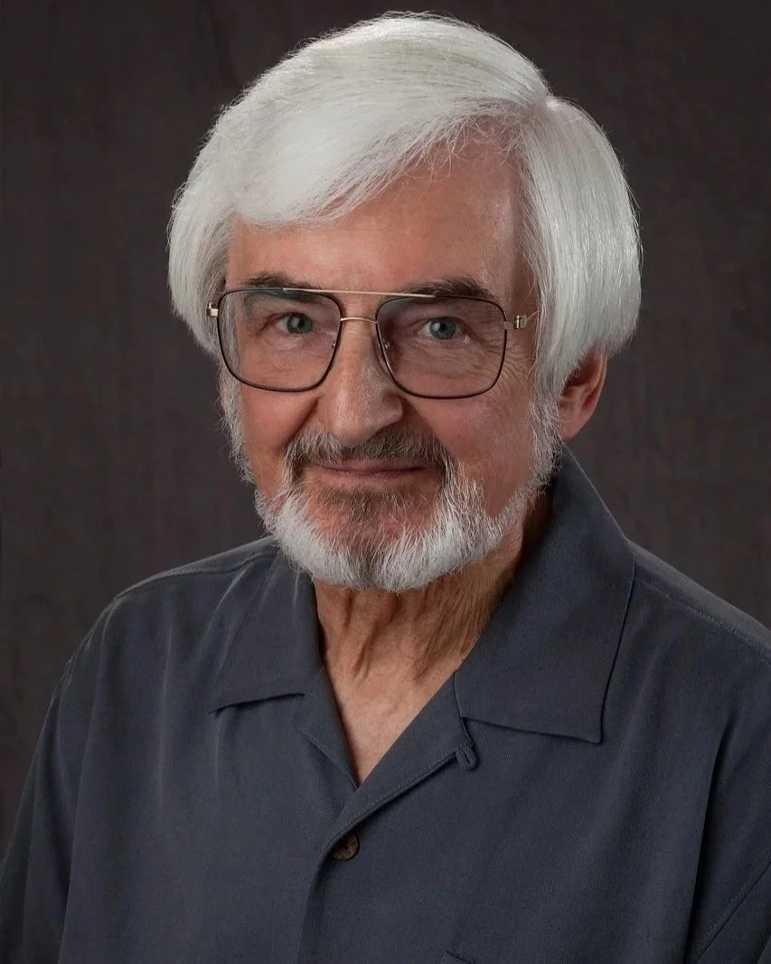 George Woytovich is the Creative Director at Collage. He is a graduate of CSU Northridge with a BA in Fine Arts, and additional emphasis in Photography, and Cinematography.  The former owner of a graphic design business and advertising agency also ha