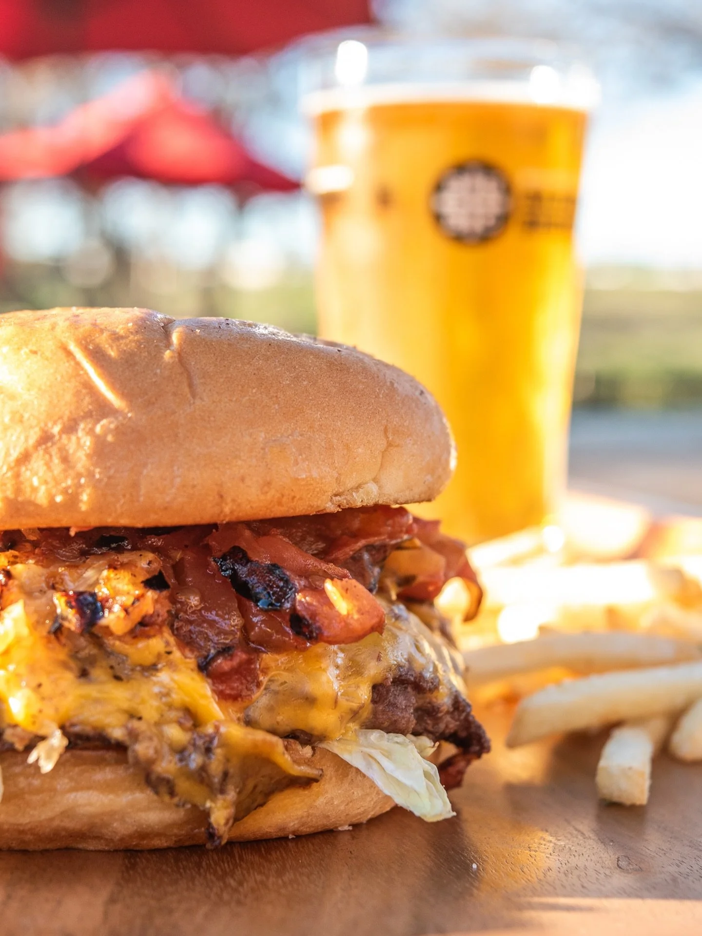 Smash N Roll at BarrelHouse 🍔🔥
Next-level smash burgers with crispy edges, juicy centers, and multiple burger options to match whatever you&rsquo;re craving. Add in their classic fries and sweet potato fries, and you&rsquo;re set.

Cold BarrelHouse