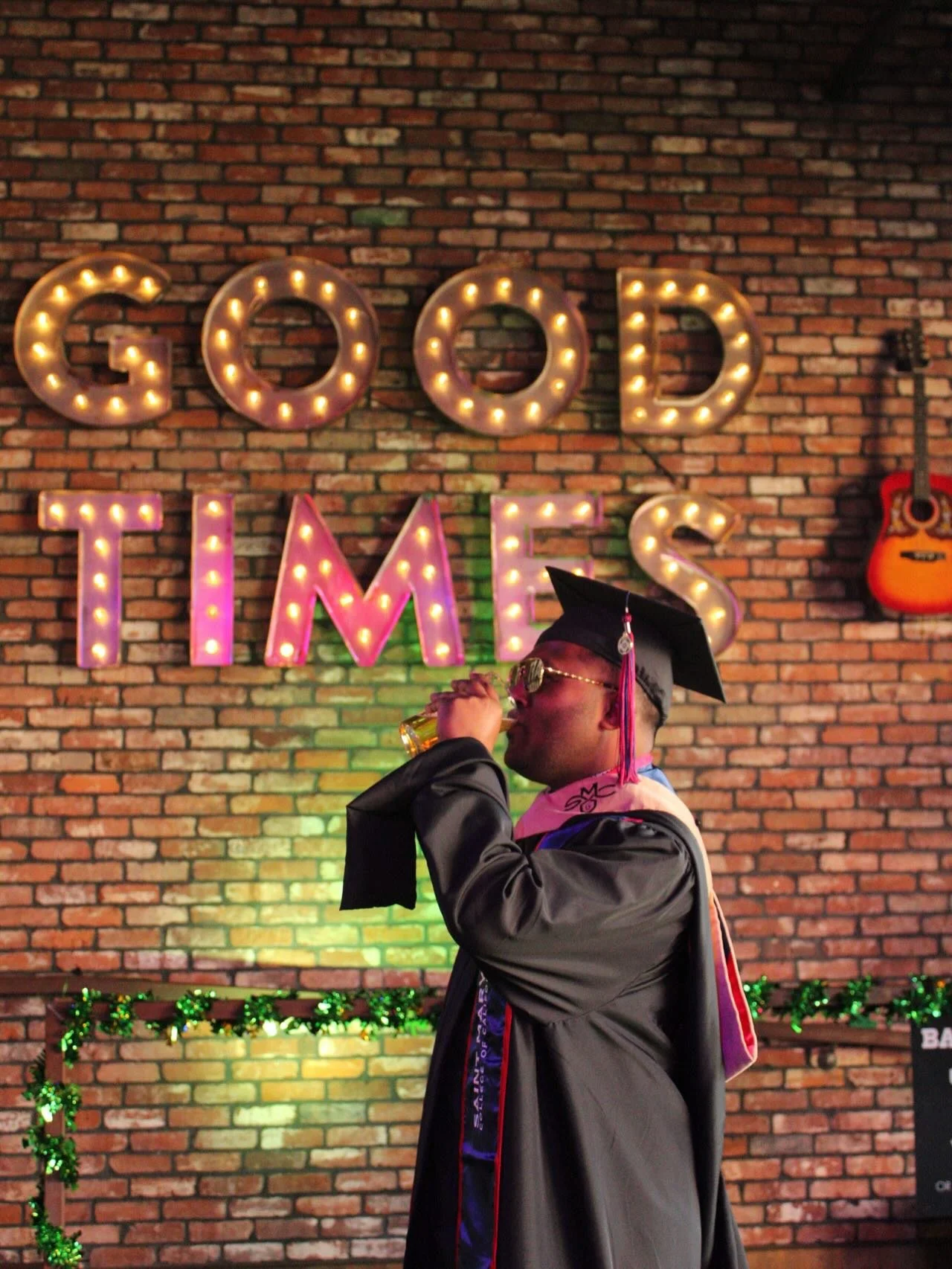Caps off to all the Grads this weekend🍻🎓

Come by &amp; Celebrate with us! 
Cheers✨
#goodpeoplegoodtimesgreatbeer
