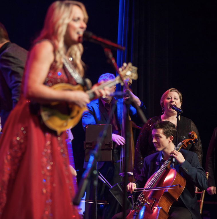 BGVs for Rhonda Vincent, PBS United in Song