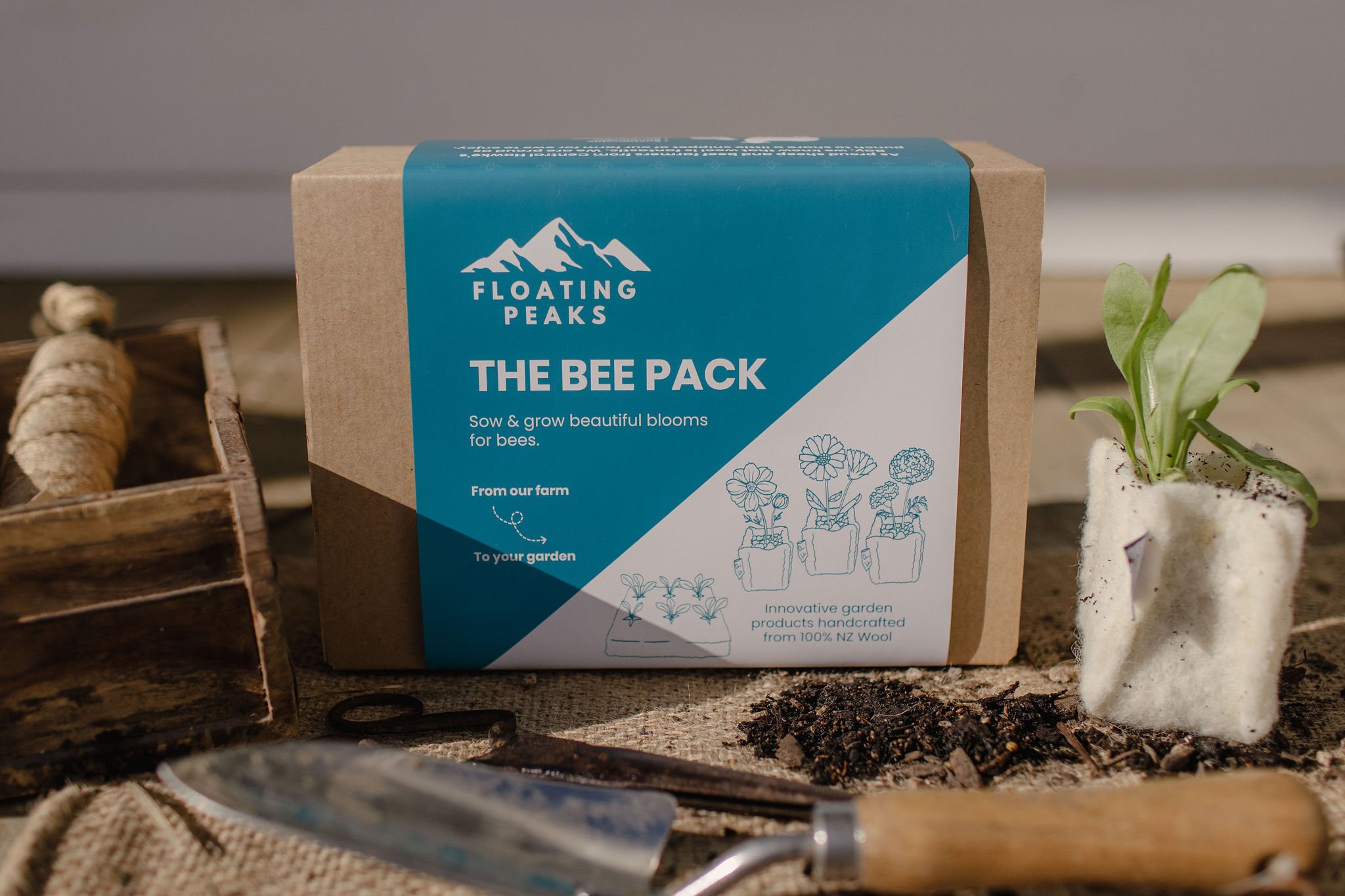 The Bee Pack - Wool garden gift pack