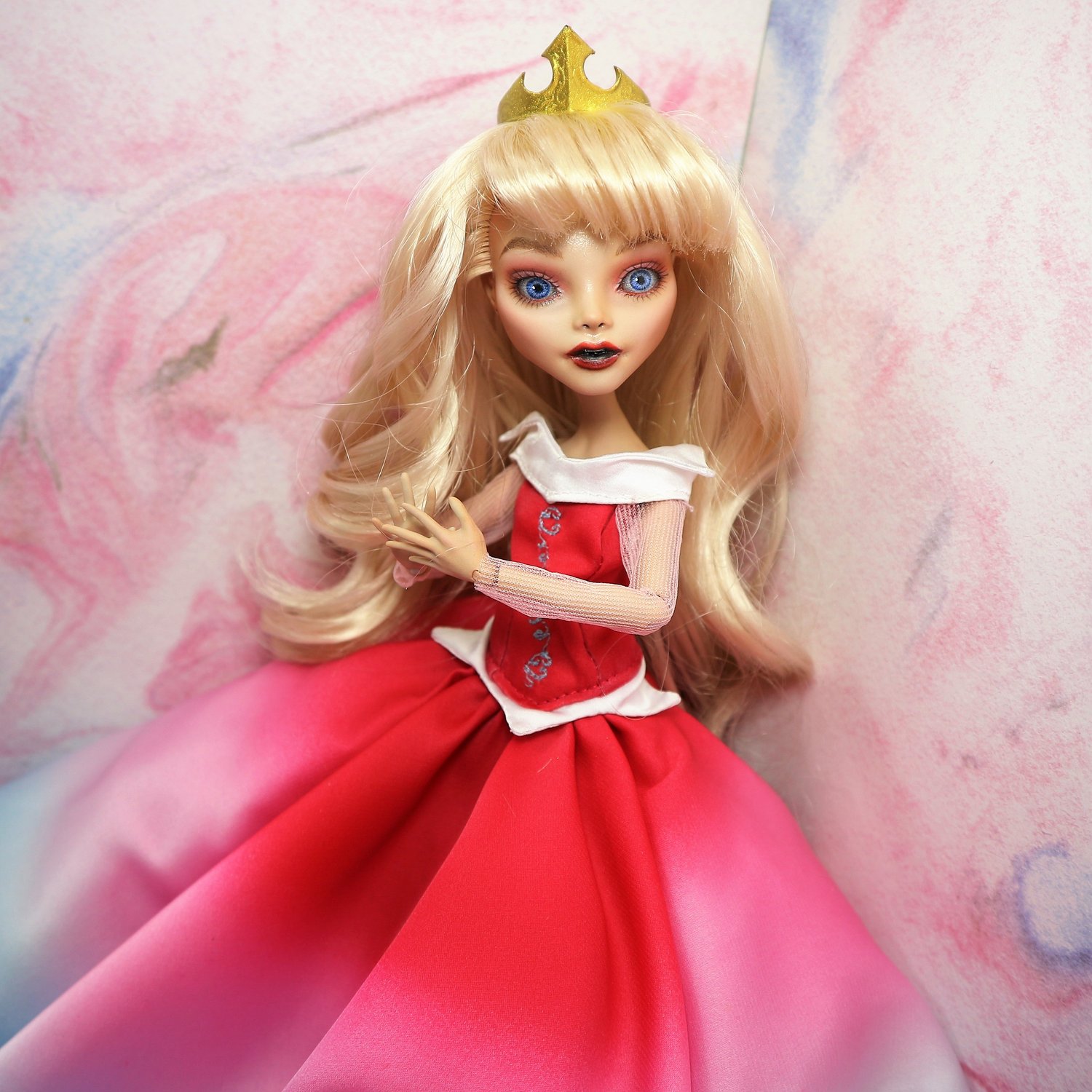 Ever After High Custom Repaint Apple White Doll 