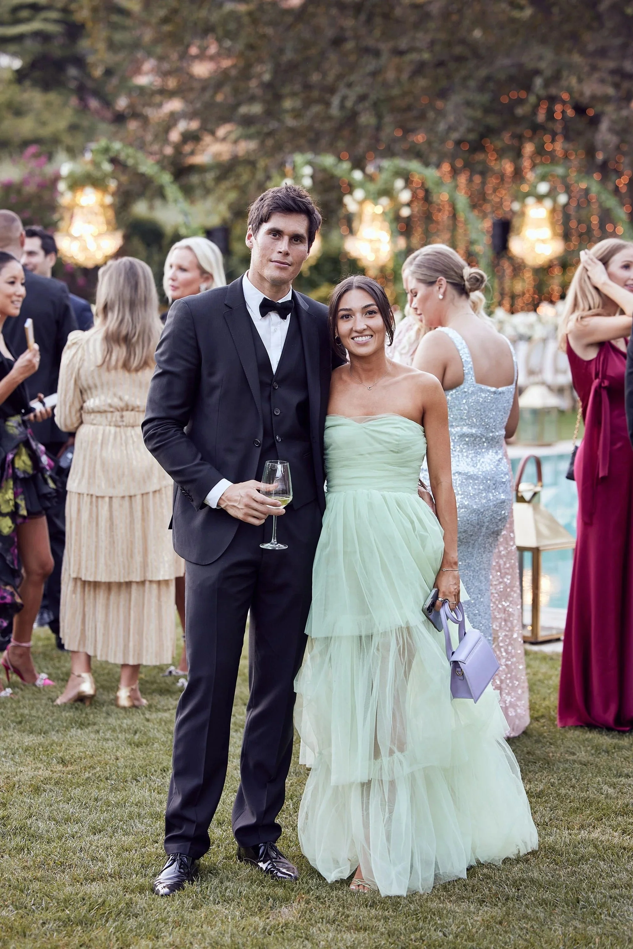 imgi_141_HR_MandB_LostinLove_wedding752.jpg