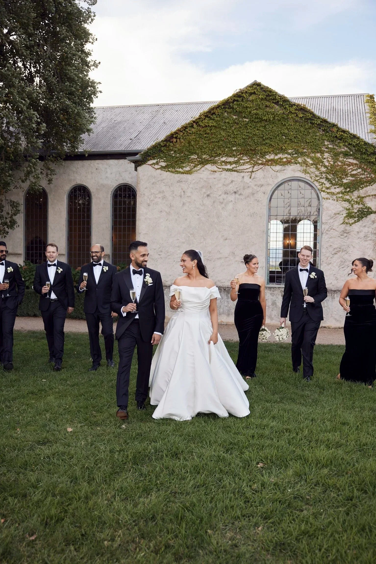 imgi_110_web2_33sandk_stonesoftheyarravalley_lostinlovephotography_wedding_699.jpg