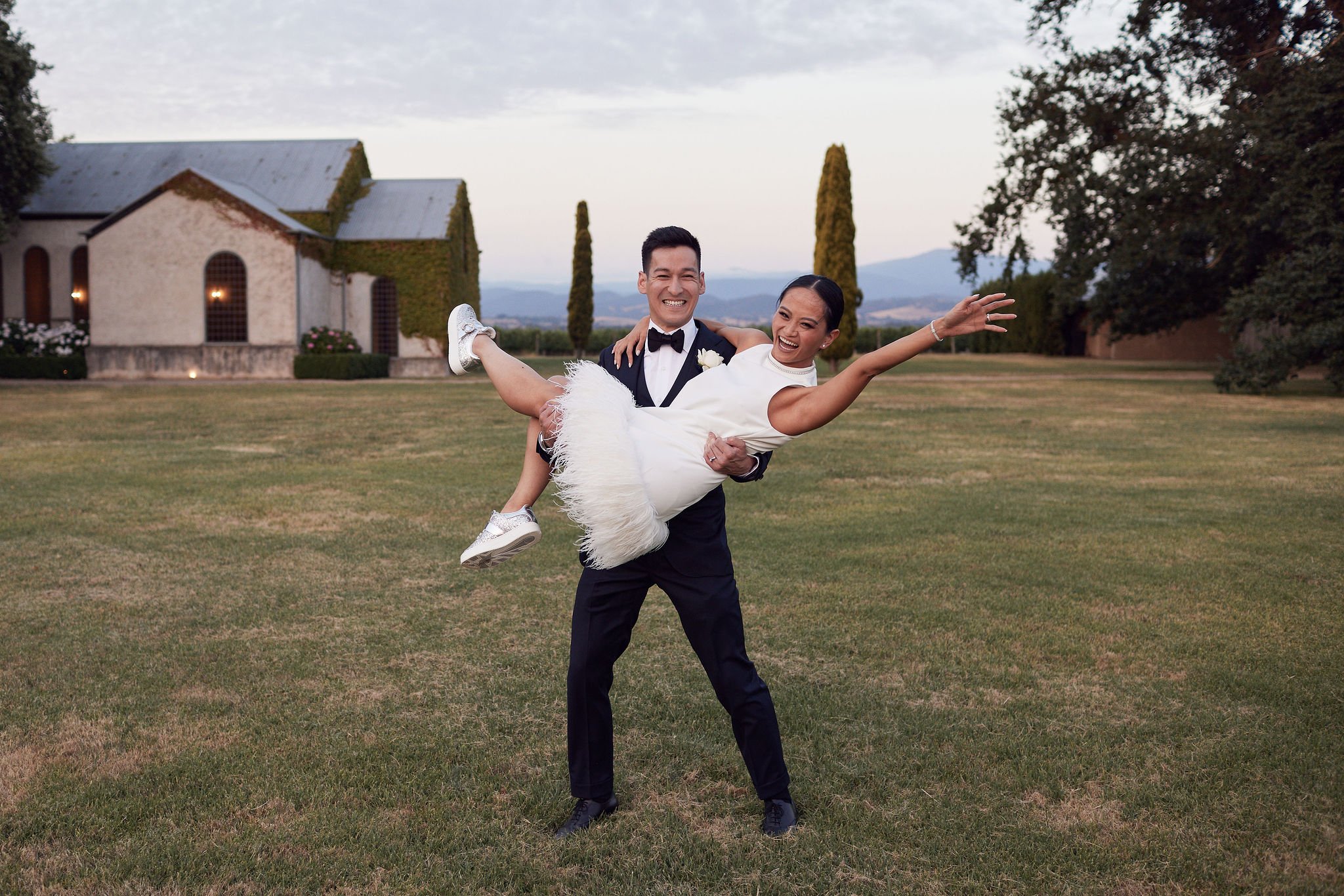 HR_AandR_StonesoftheYarraValley_LostinLove_wedding1230.jpg