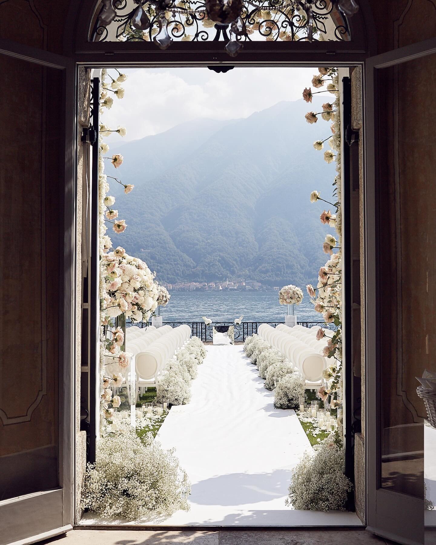 Villa Balbiano 🤍 We adore returning back to Lake Como&rsquo;s most iconic villa, year after year. Bookings for destination weddings 2025 are open and filling up fast &mdash; enquire for your date via the link in bio 🤍

Bride | @beckyaustinxx 
Photo