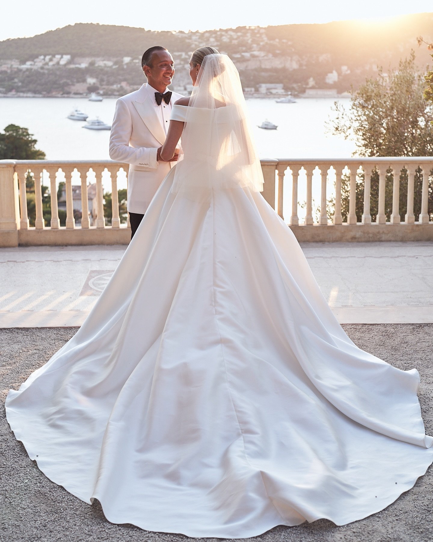 From the 2019 archives 🤍 Joyce + Robin&rsquo;s French Riviera wedding at the insanely beautiful Villa Ephrussi de Rothschild 

Bride + Groom | @joycenoor @robinchadha 
Photographer | @lostinlove_photography 
Venue | @villaephrussi 
Dress | @eliesaab
