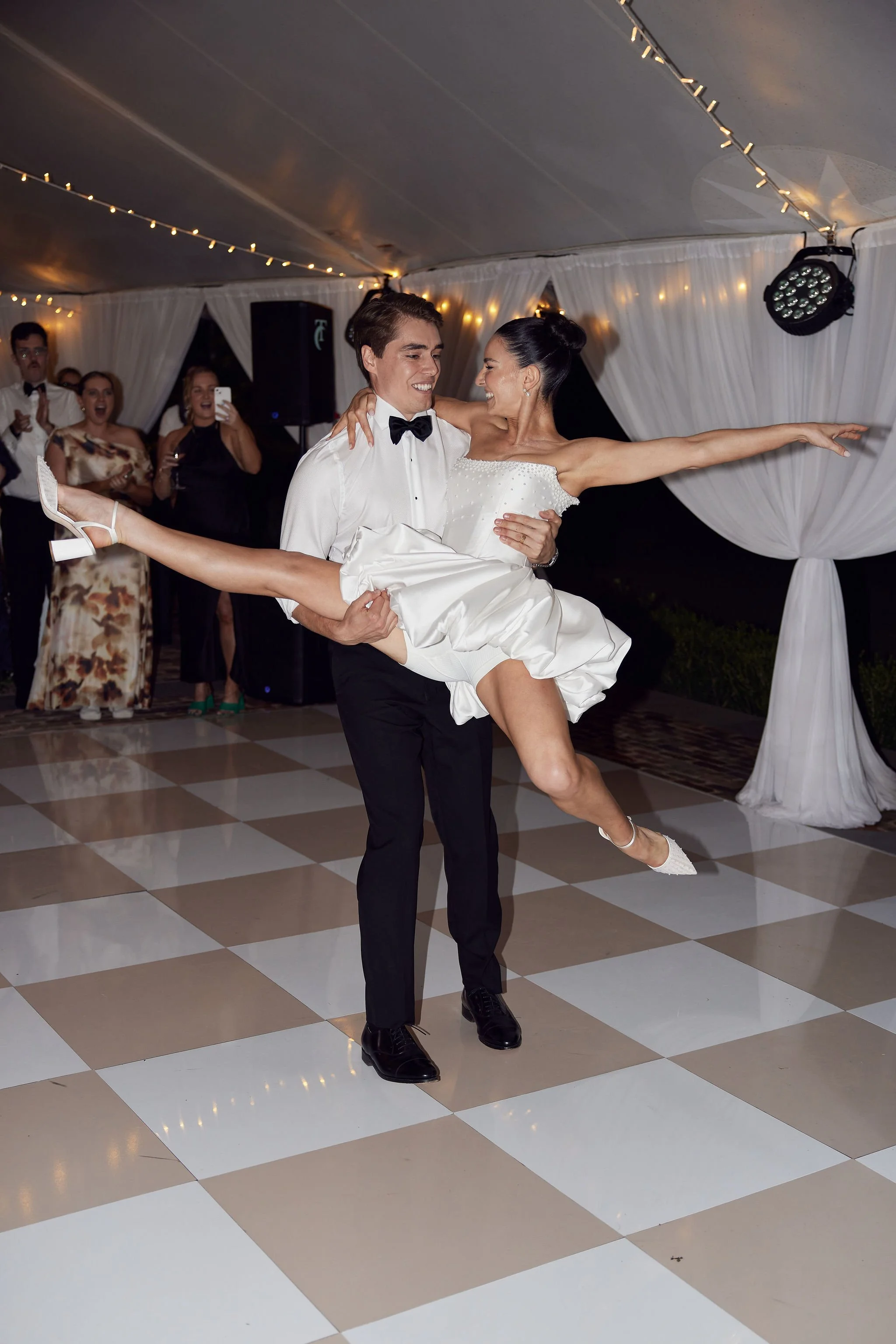 SandP_RedleafWollombi_Lostinlove107.jpg