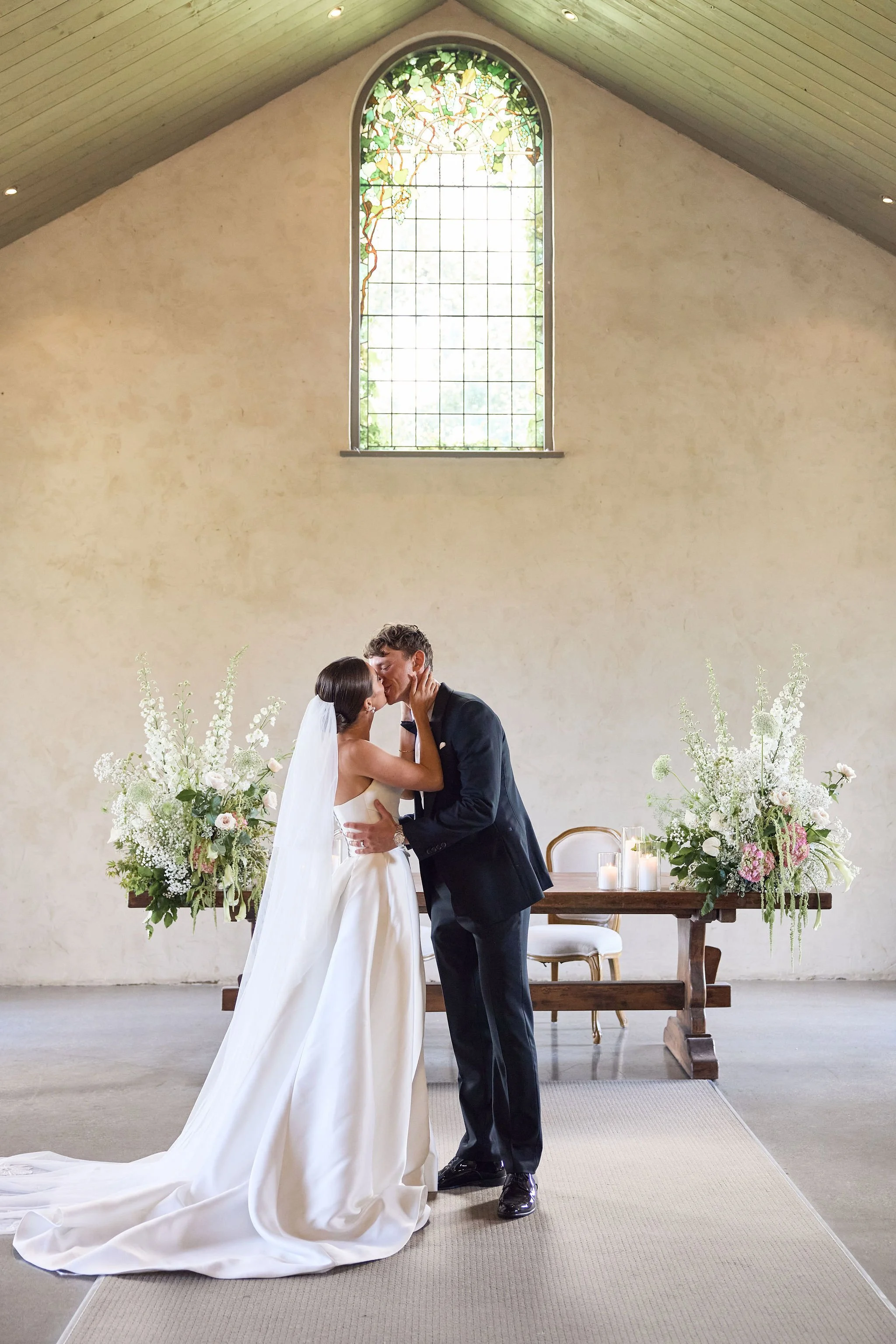 ClaraandSam_Stones_LostInLovePhotography_wedding_0023.jpg