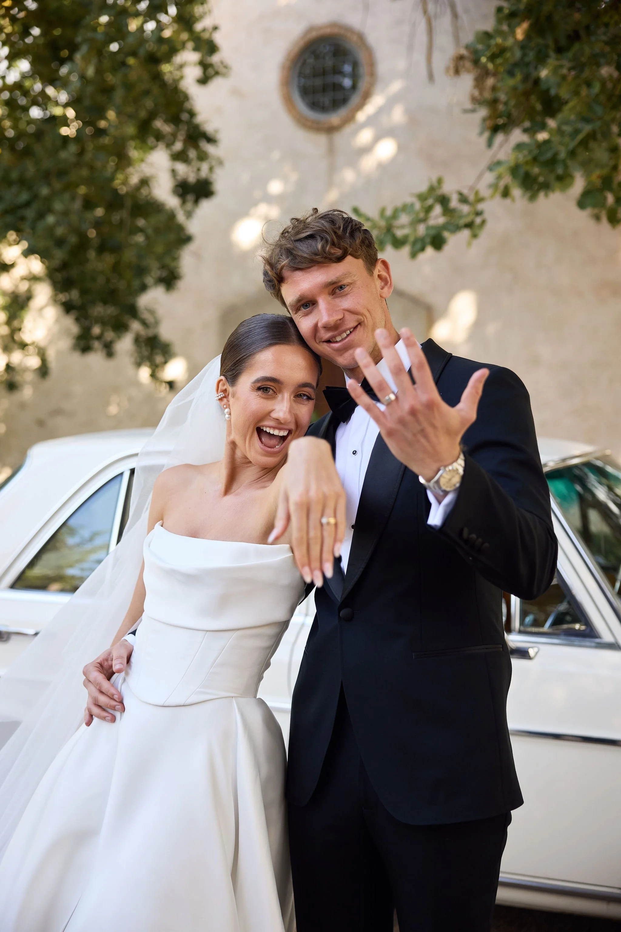 ClaraandSam_Stones_LostInLovePhotography_wedding_0035.jpg