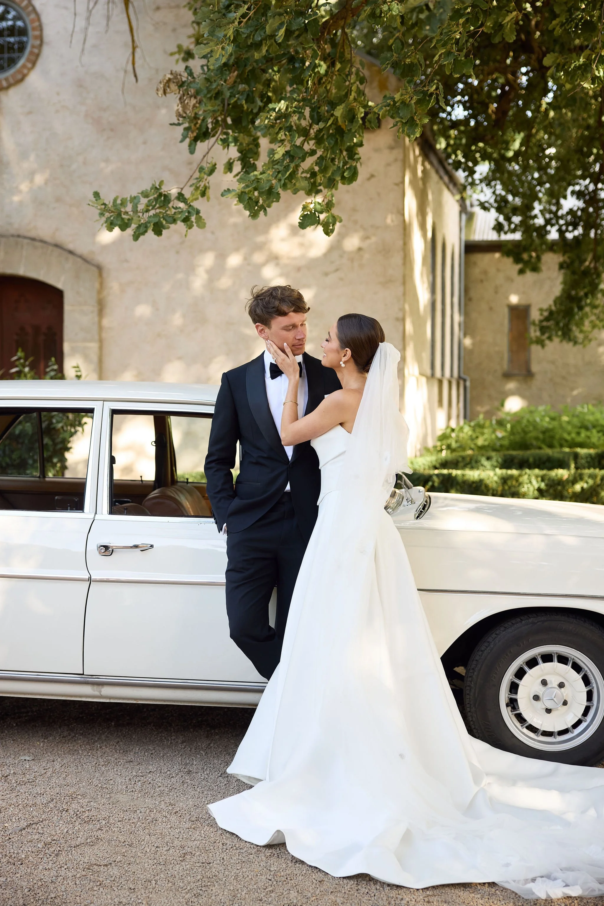 ClaraandSam_Stones_LostInLovePhotography_wedding_0053.jpg