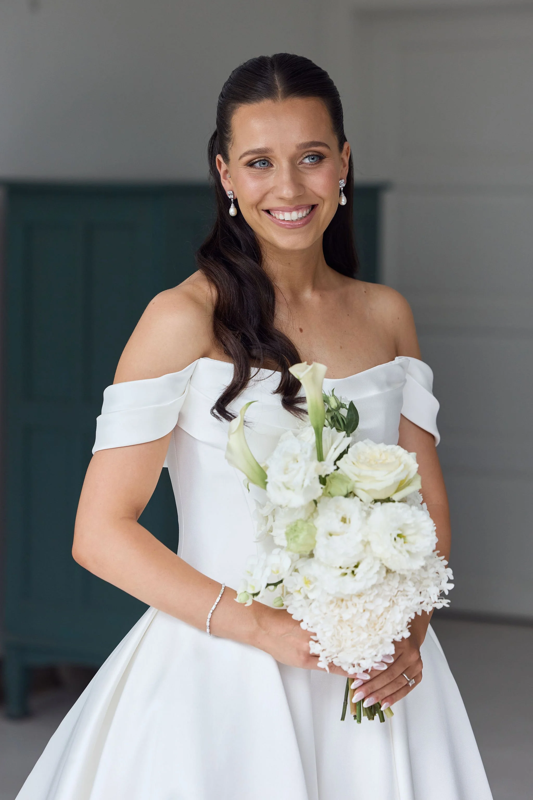 01GabrielleandJames_LostInLovePhotography_wedding_0002.jpg